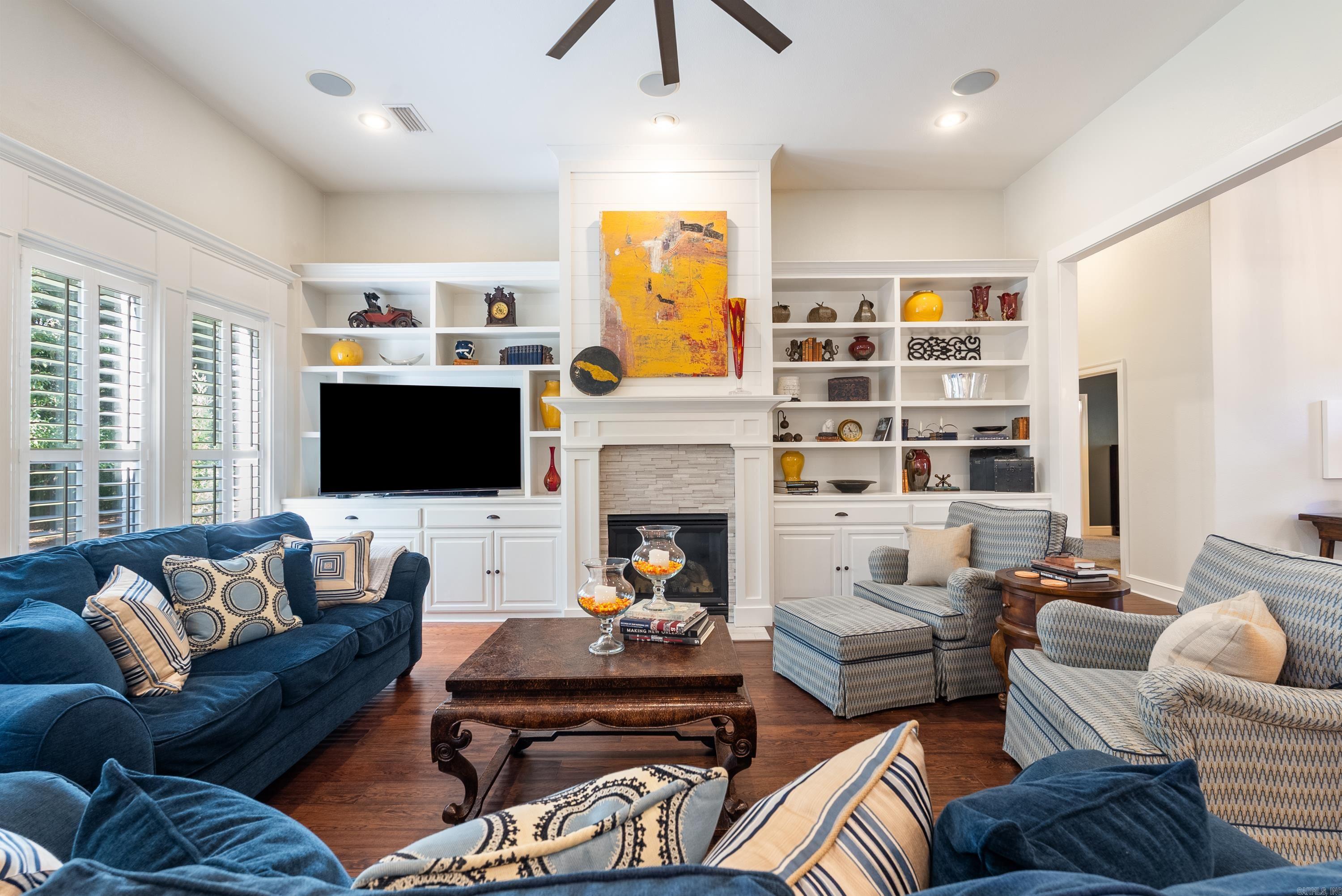 MAINORD'S REPLAT WESCON ESTATE - Residential