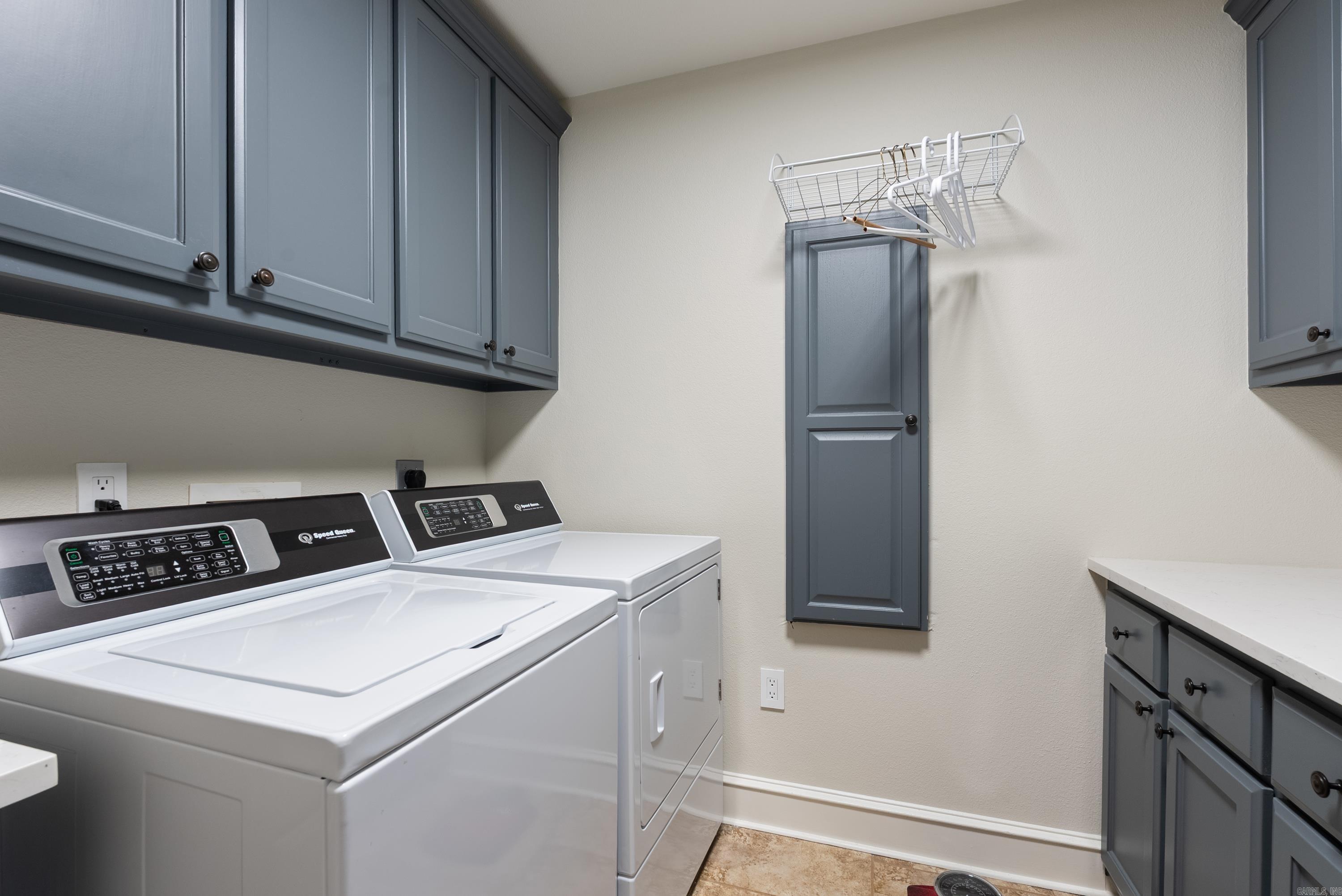 MAINORD'S REPLAT WESCON ESTATE - Residential