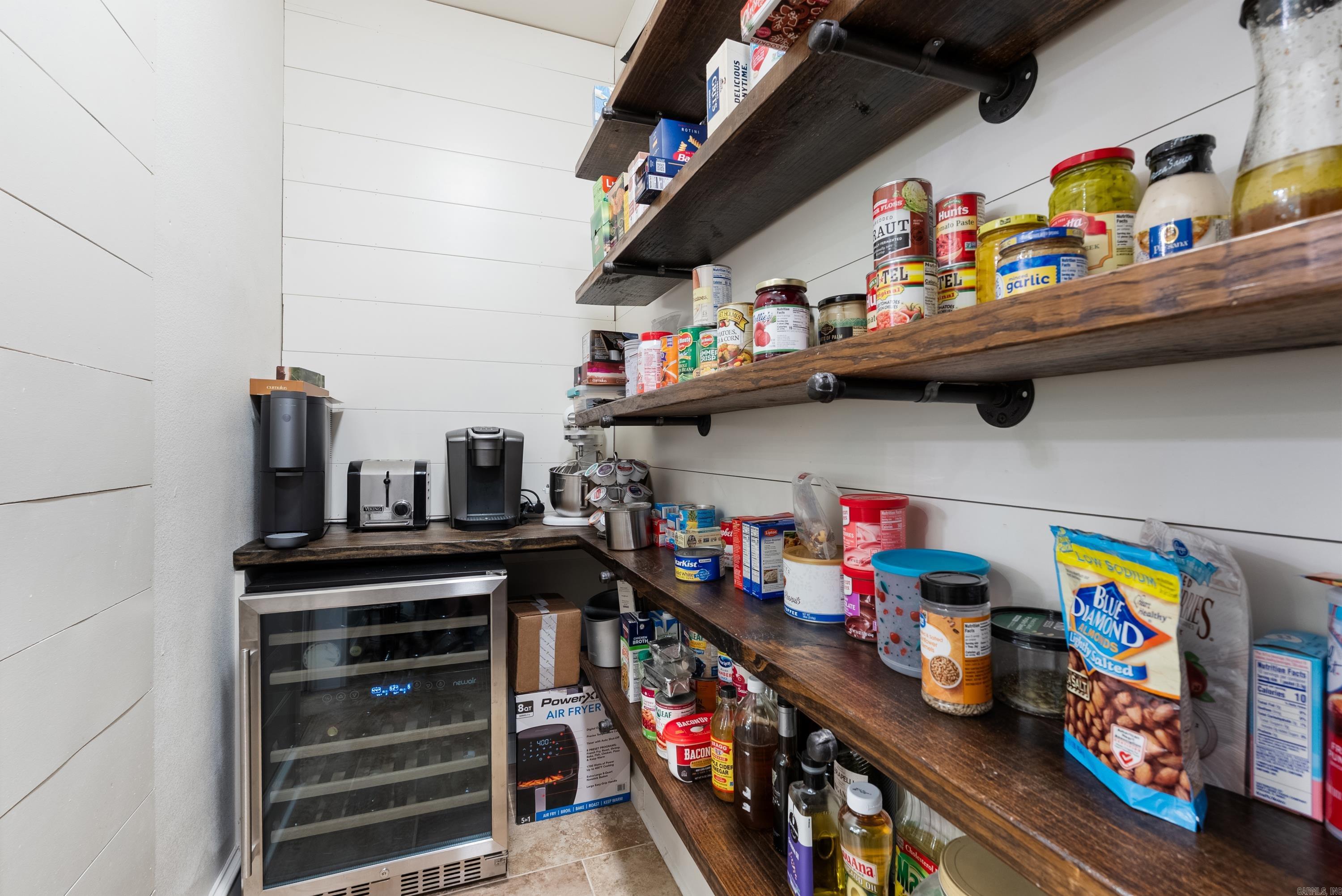 MAINORD'S REPLAT WESCON ESTATE - Residential