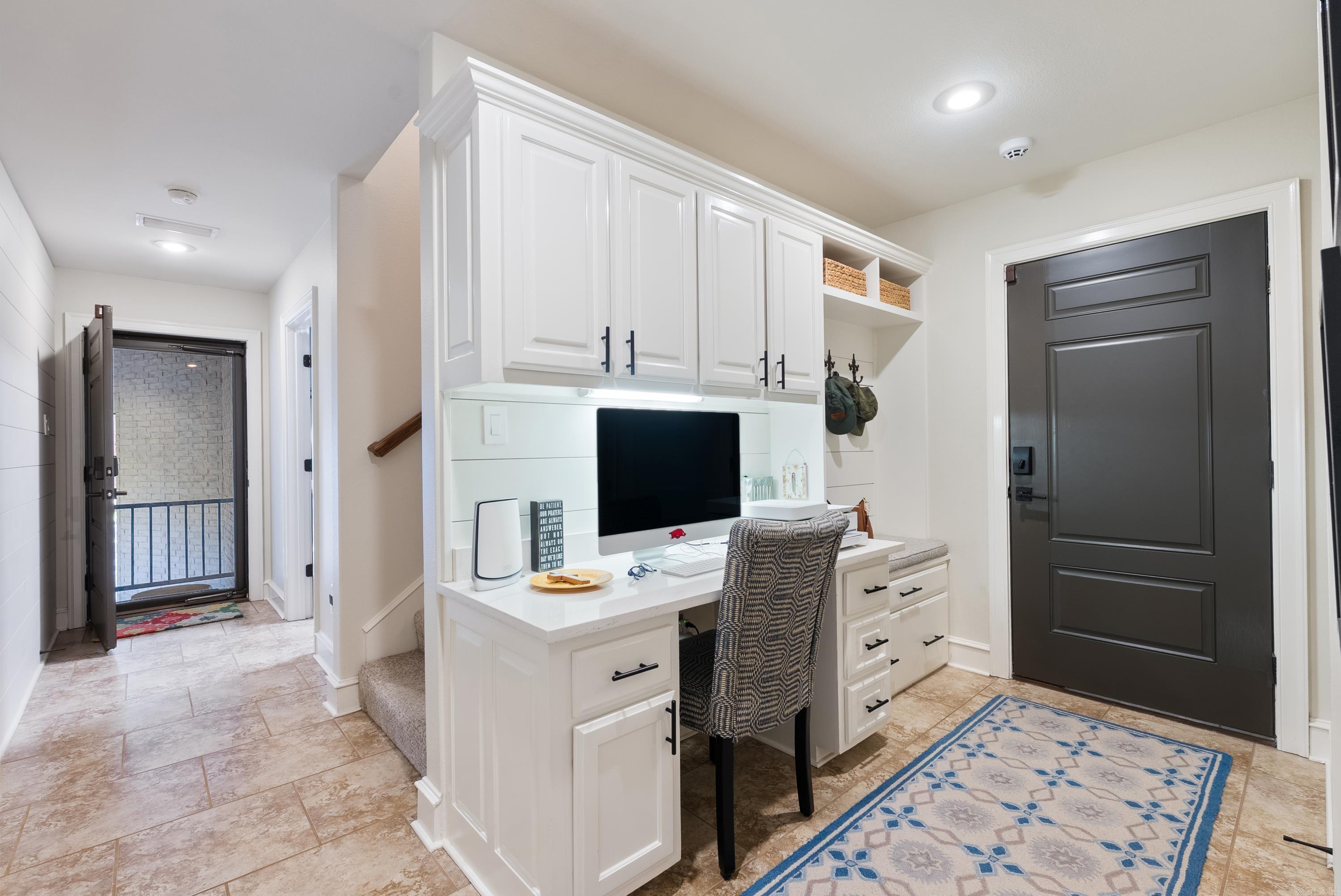 MAINORD'S REPLAT WESCON ESTATE - Residential