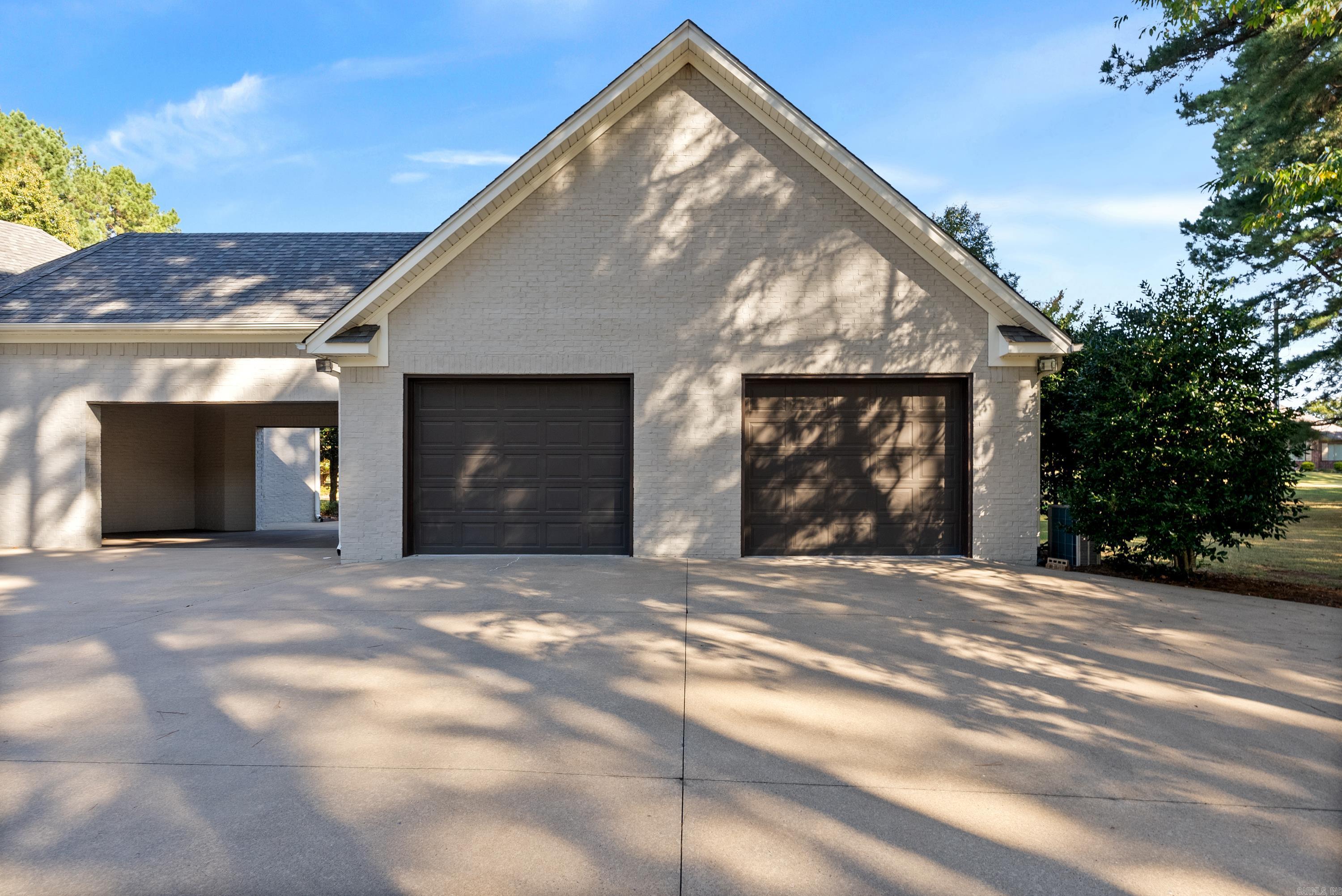 MAINORD'S REPLAT WESCON ESTATE - Residential