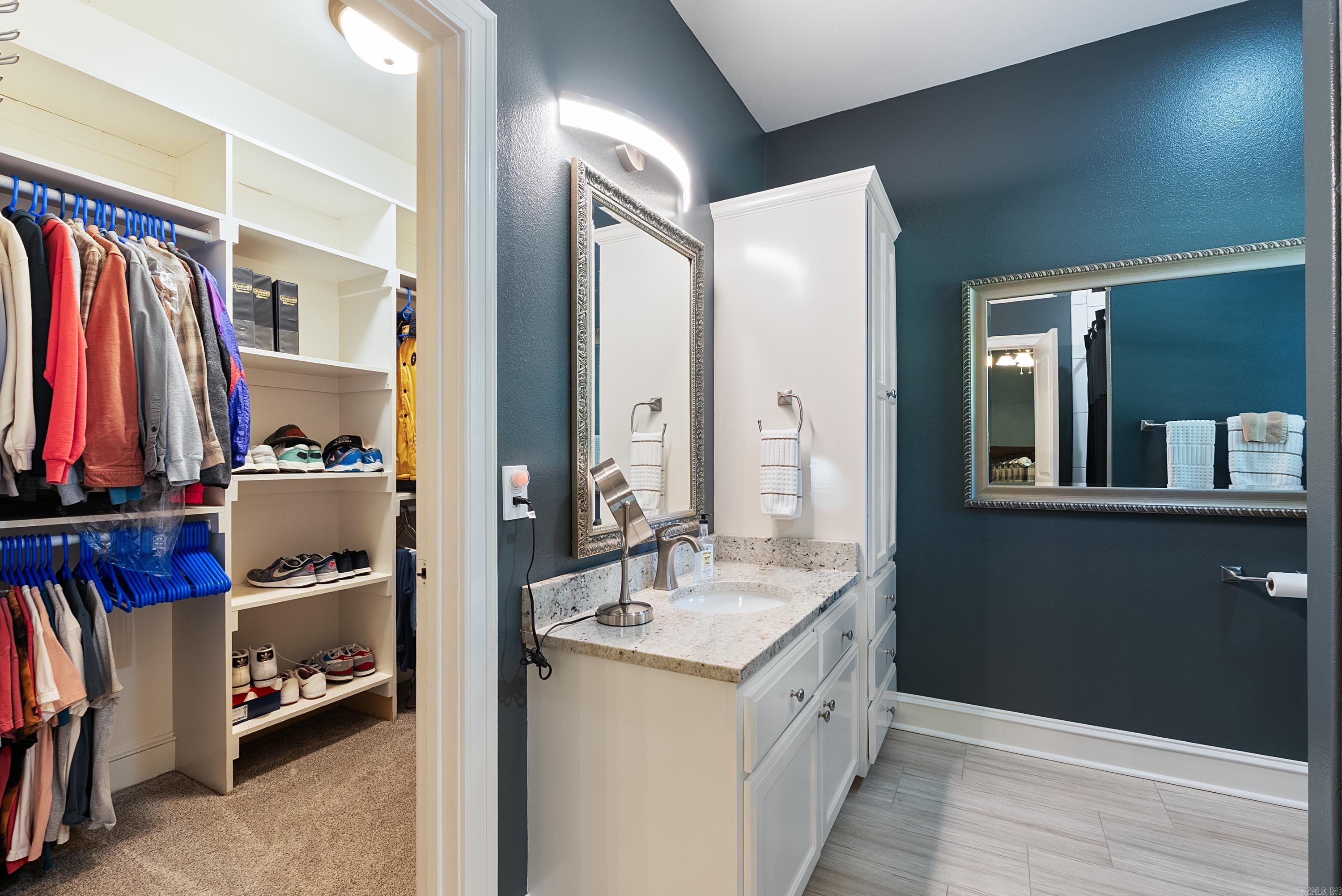 MAINORD'S REPLAT WESCON ESTATE - Residential