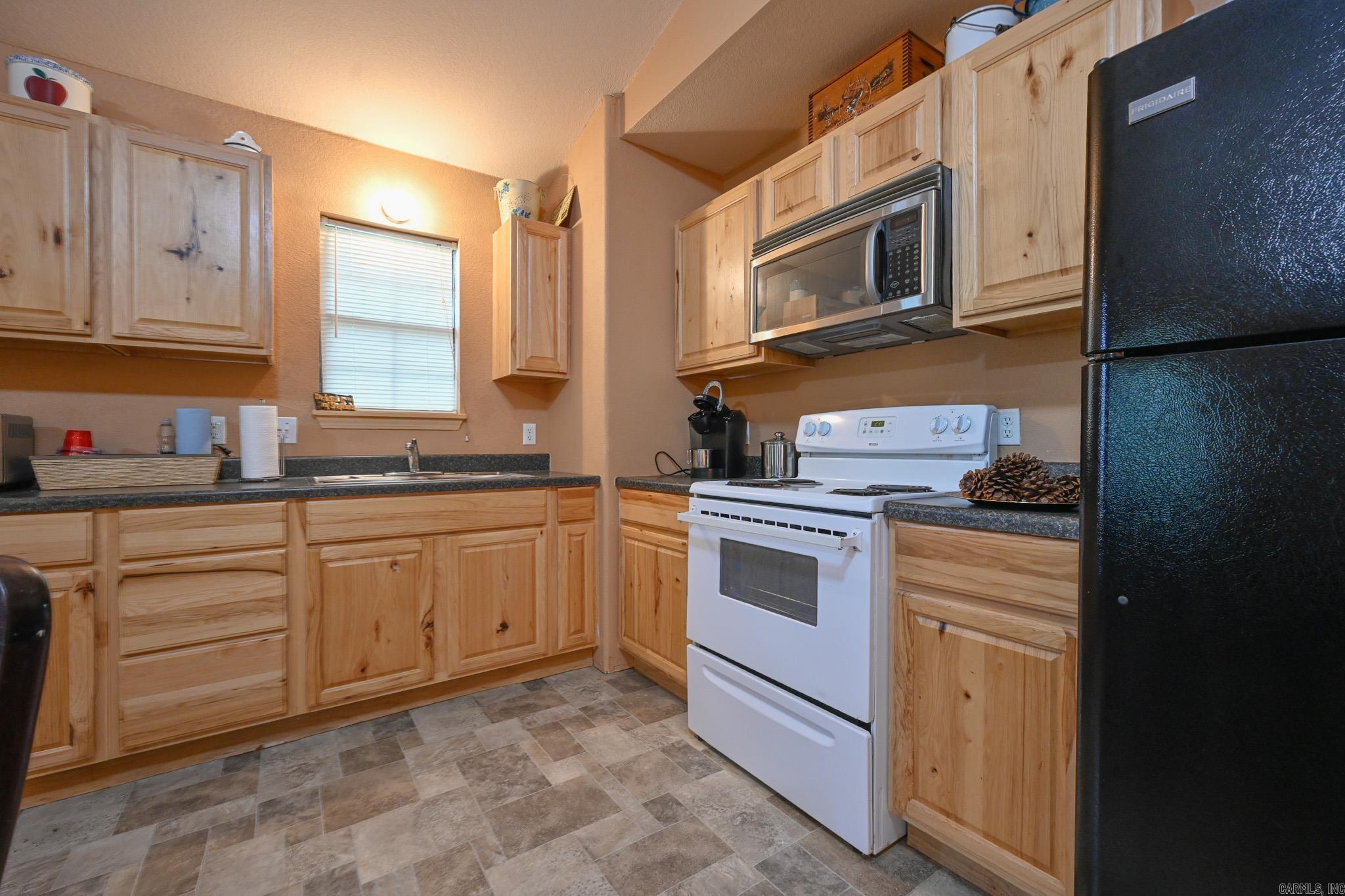 Mena Area - Residential