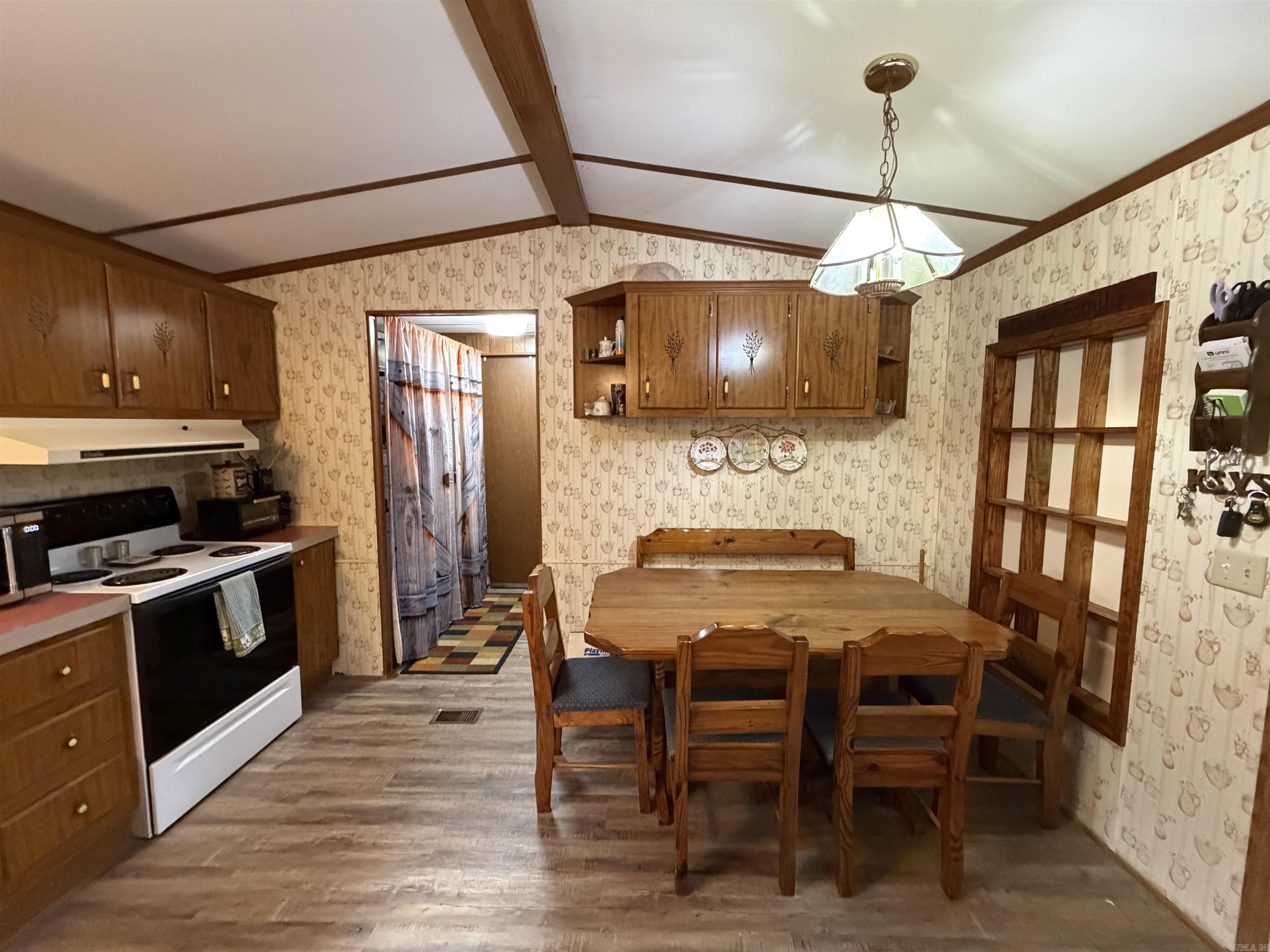 CEDAR FALLS - Residential