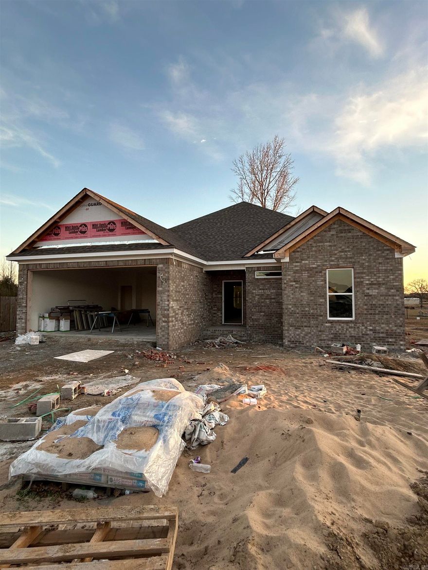 Great home in highly sought after Greenbrier School District. If you contract soon enough you can pick out interior colors, floors, countertops and finishing touches. We are moving quickly so don't hesitate to book a showing.