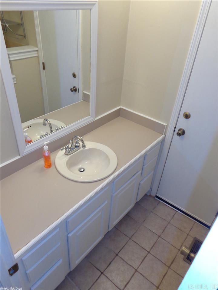 INDIANHEAD LAKES EST - Residential