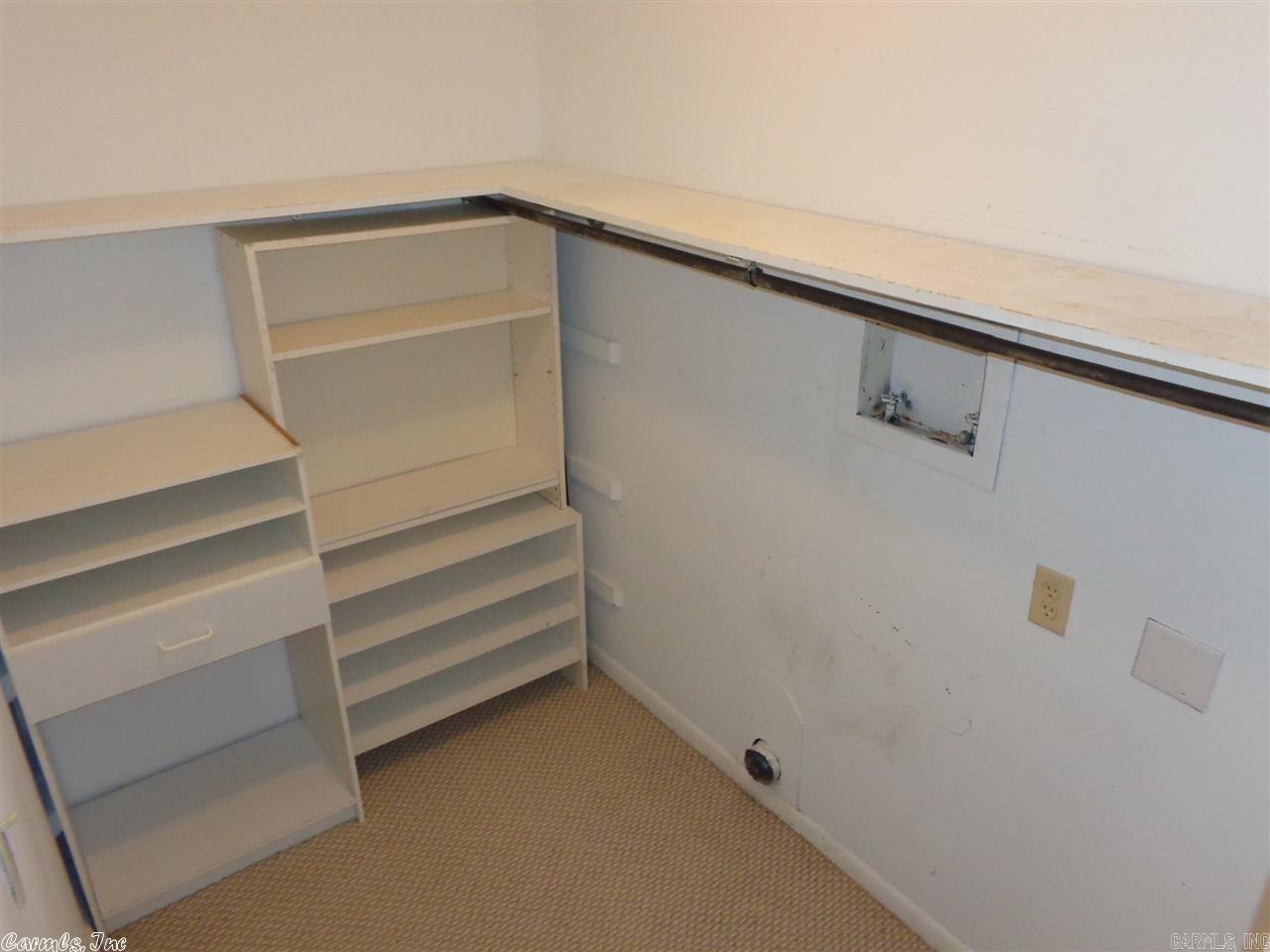 INDIANHEAD LAKES EST - Residential