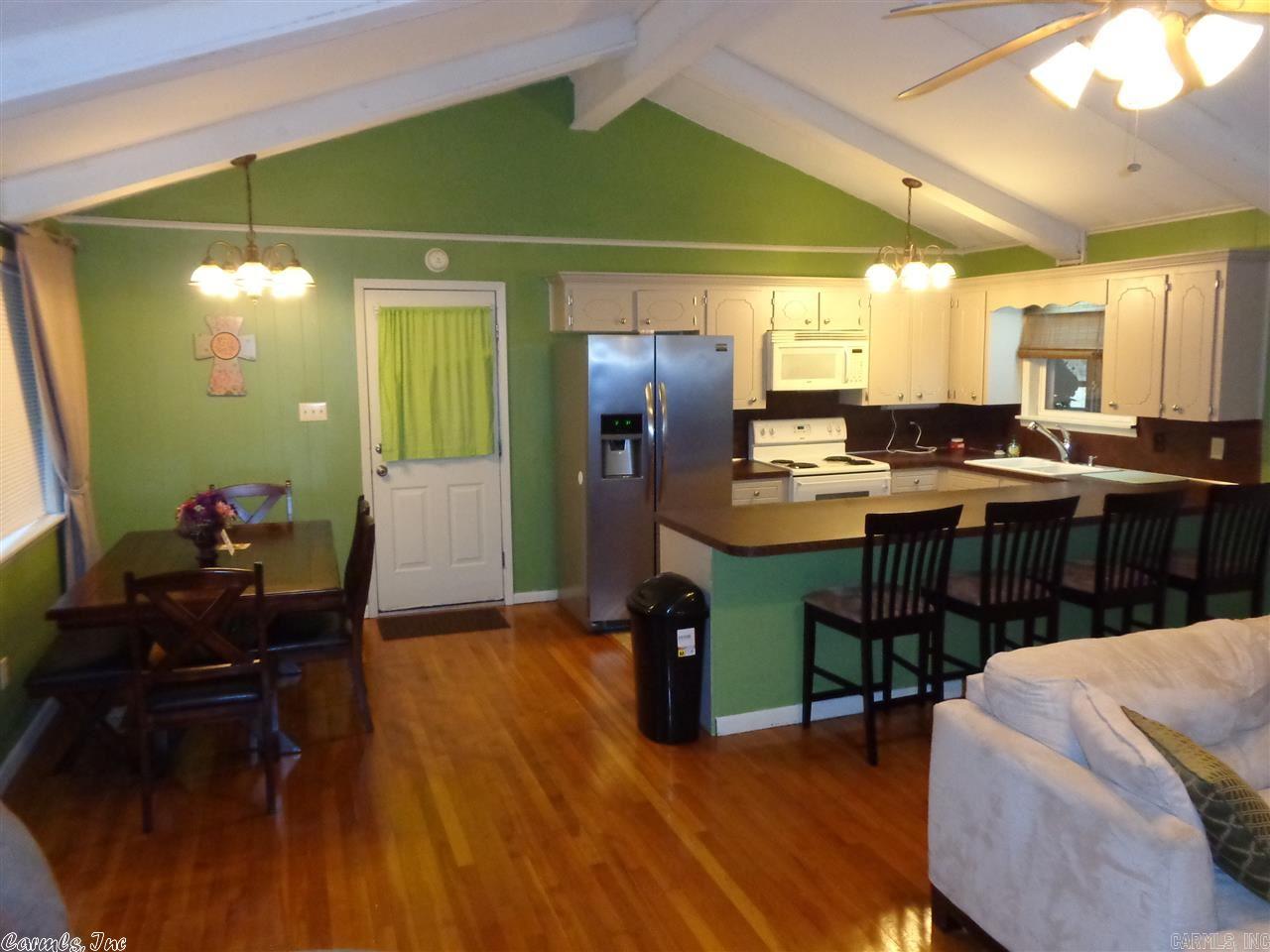 INDIANHEAD LAKES EST - Residential