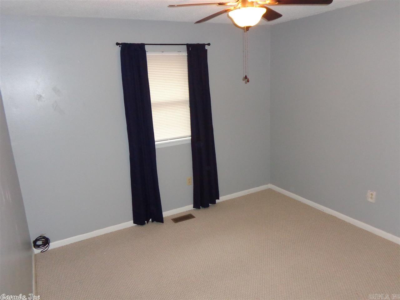 INDIANHEAD LAKES EST - Residential