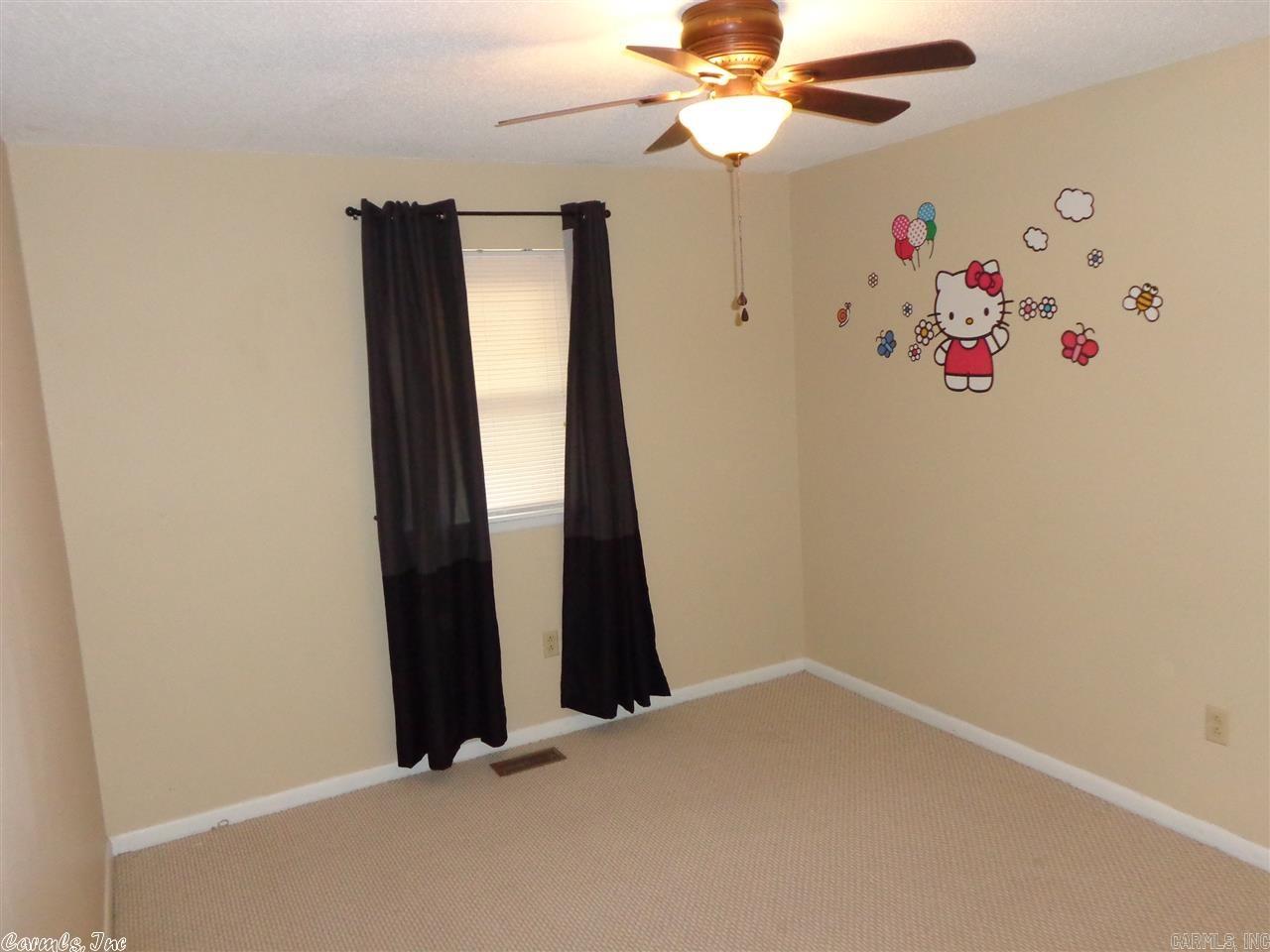 INDIANHEAD LAKES EST - Residential