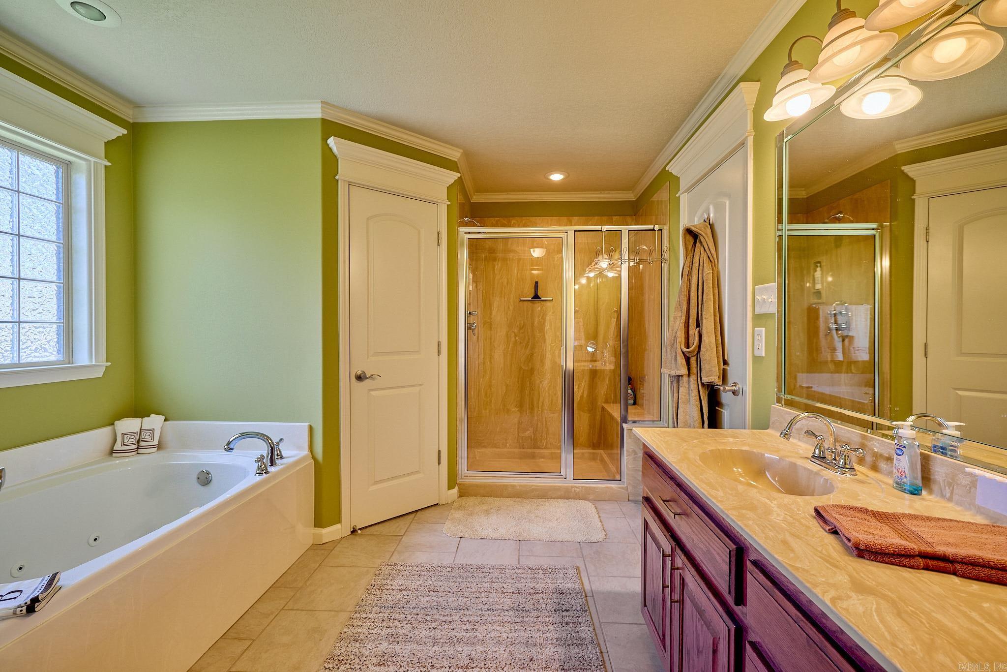 EMERALD VALLEY - Residential