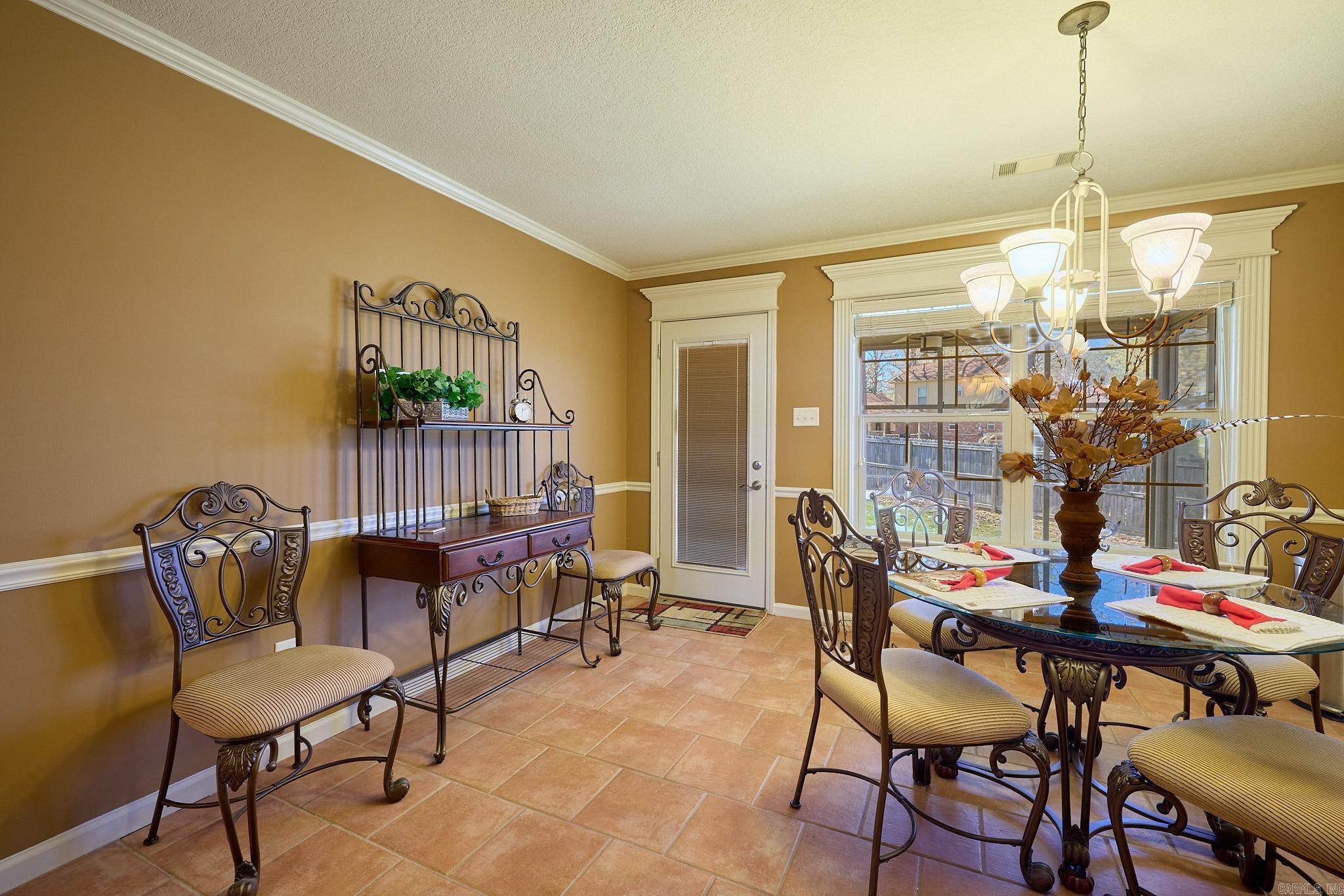 EMERALD VALLEY - Residential