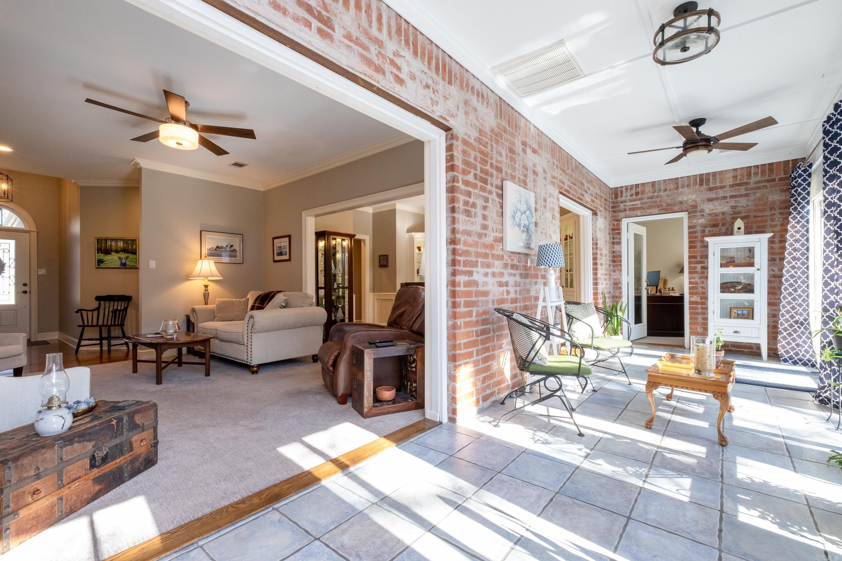 CHENAL VALLEY ABERDEEN - Residential