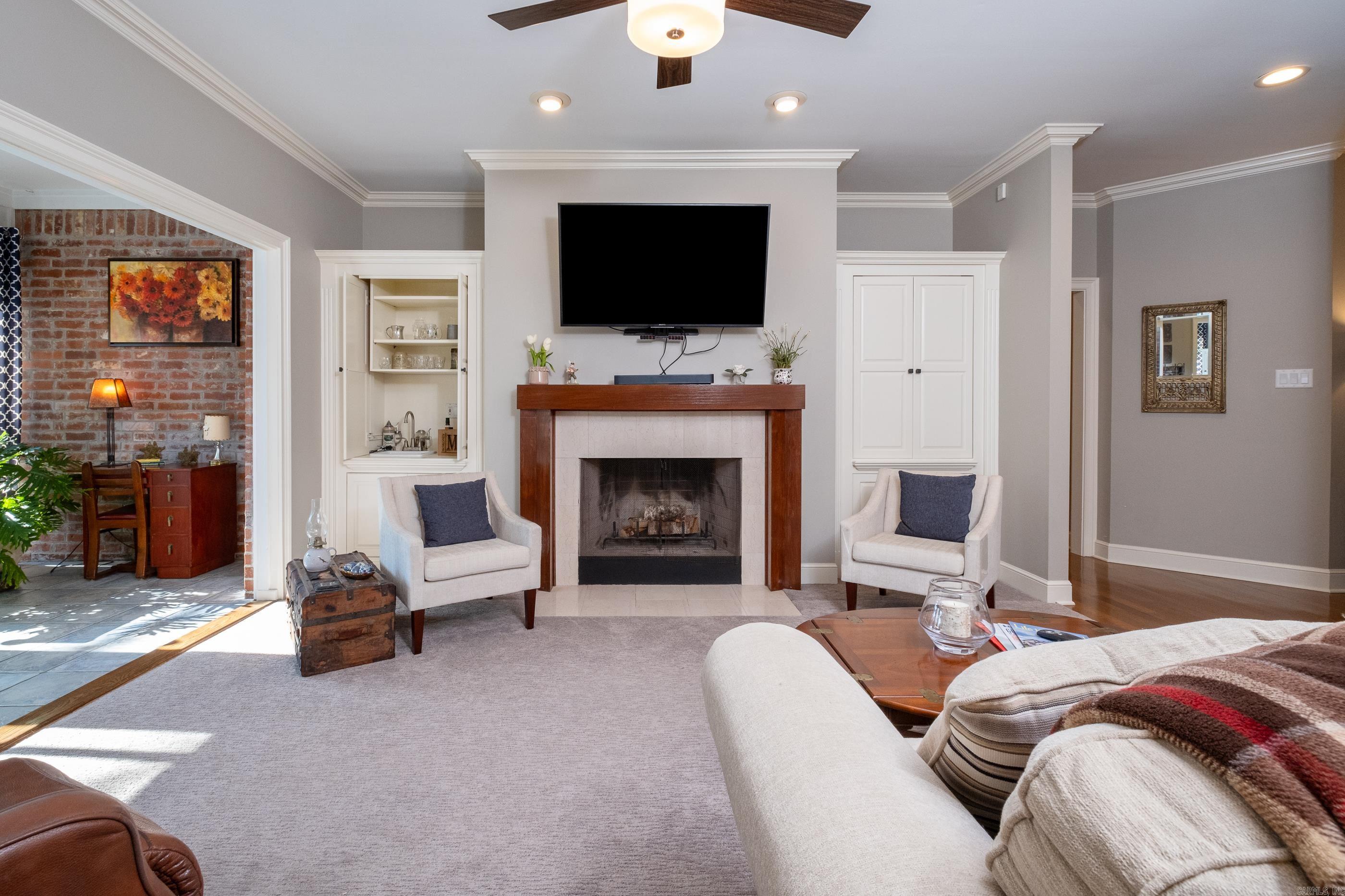 CHENAL VALLEY ABERDEEN - Residential