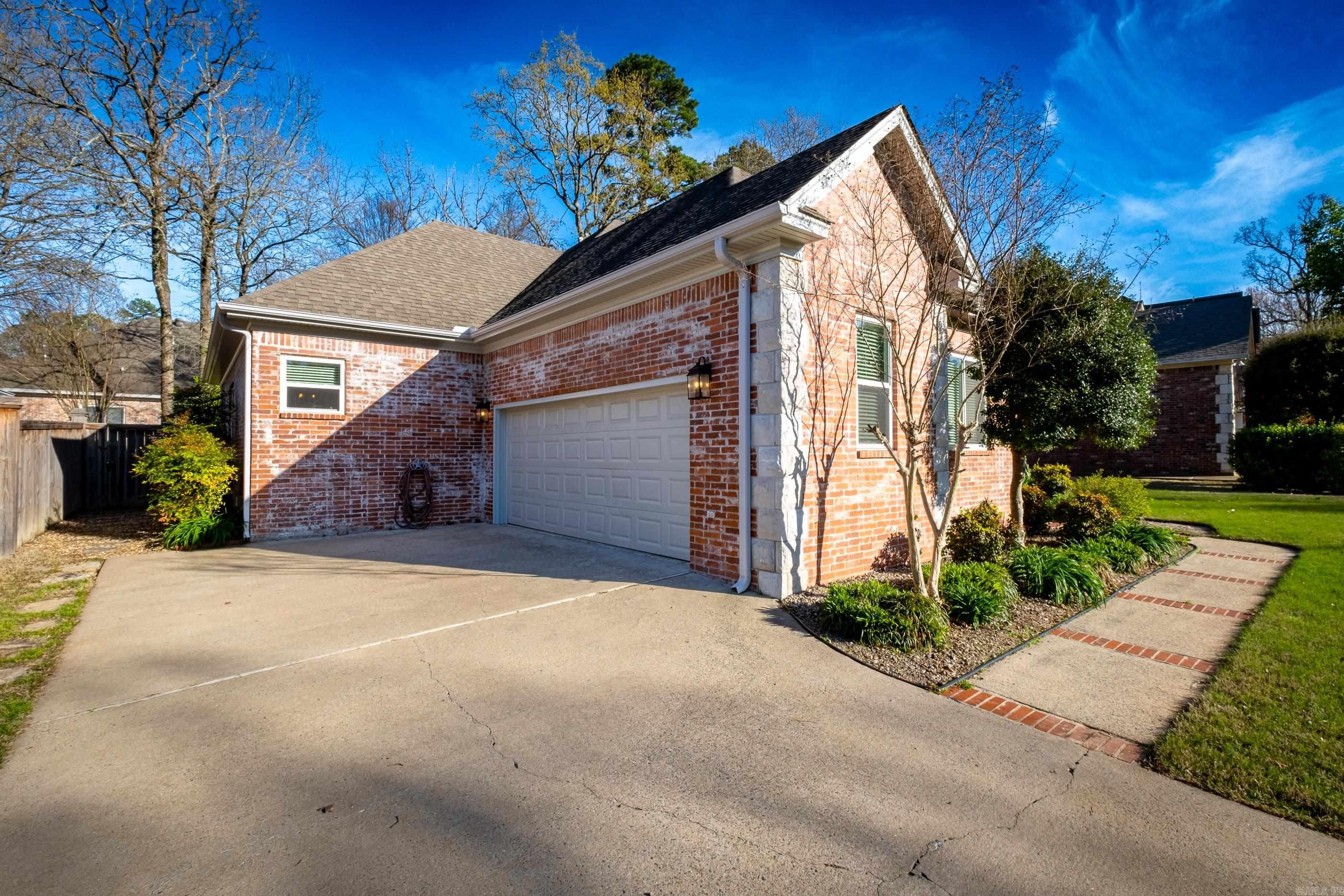 CHENAL VALLEY ABERDEEN - Residential