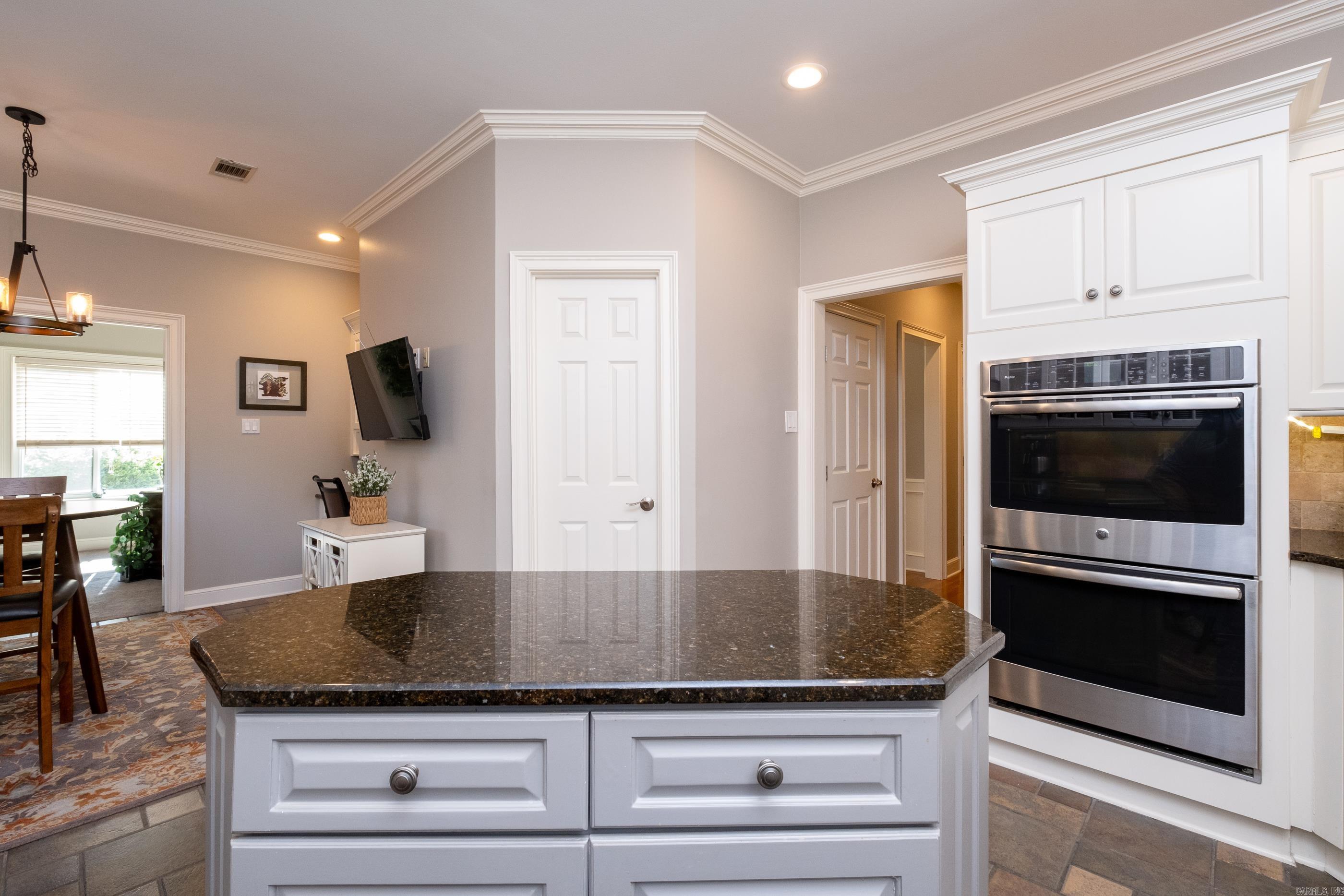 CHENAL VALLEY ABERDEEN - Residential