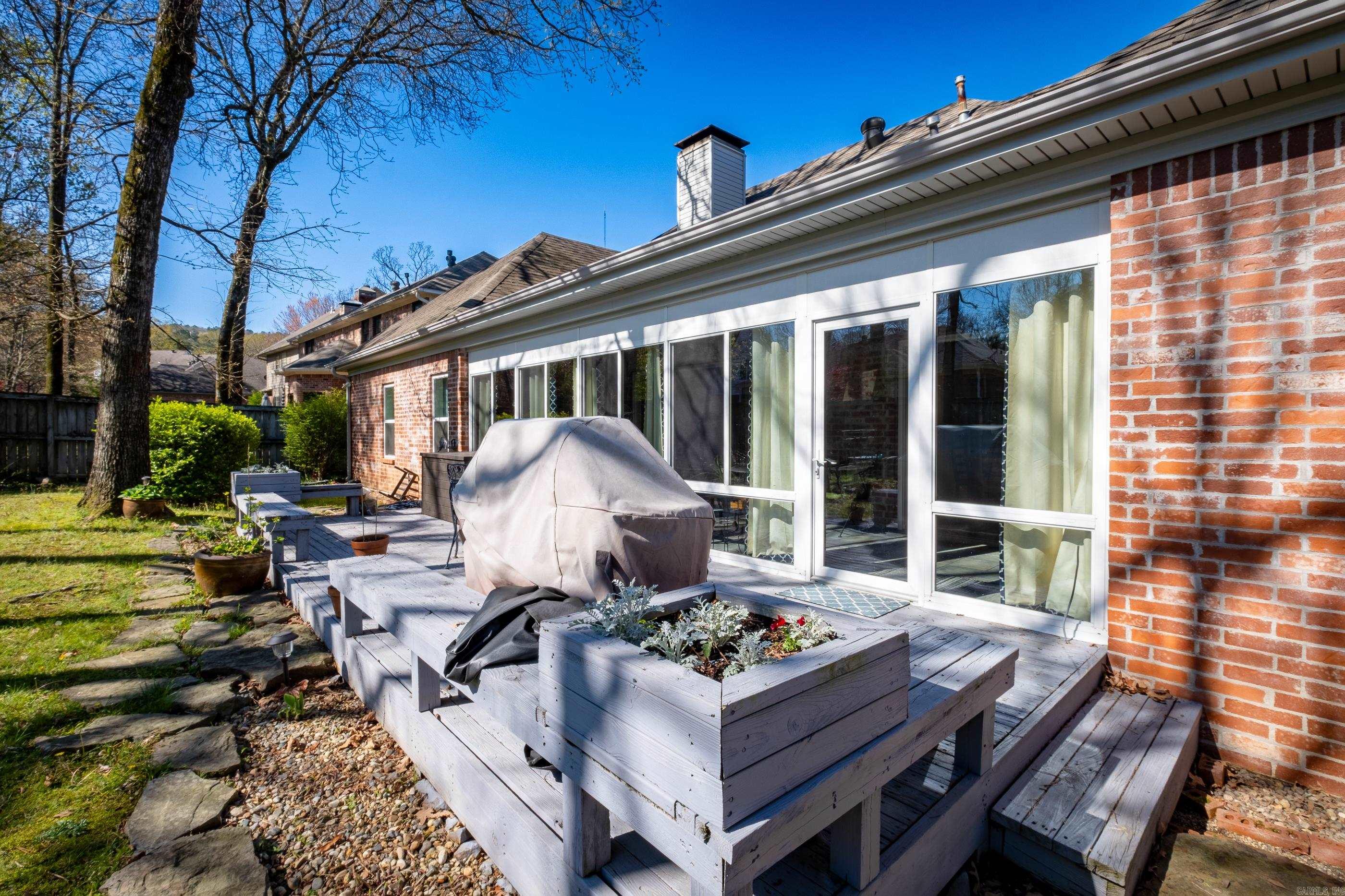 CHENAL VALLEY ABERDEEN - Residential