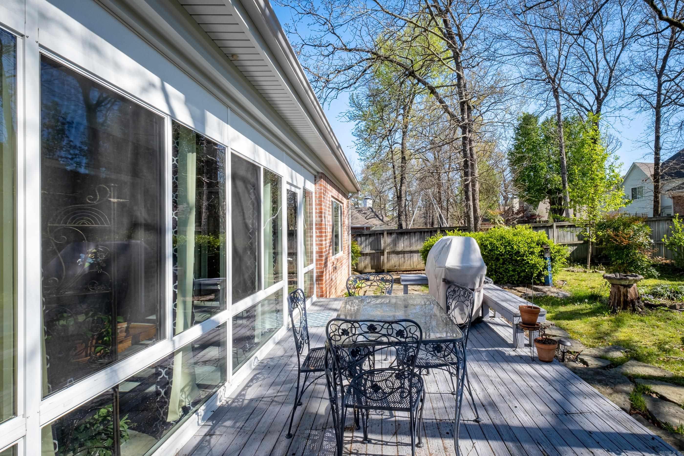 CHENAL VALLEY ABERDEEN - Residential