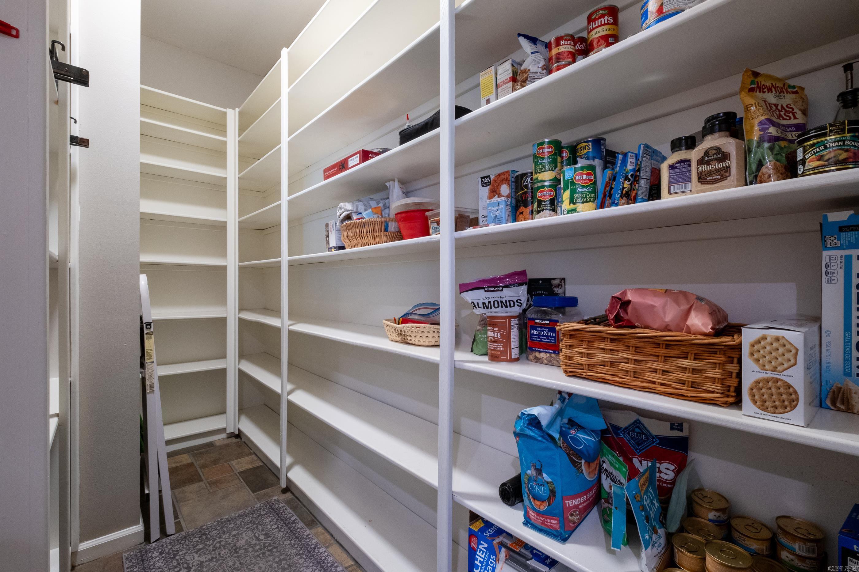 CHENAL VALLEY ABERDEEN - Residential