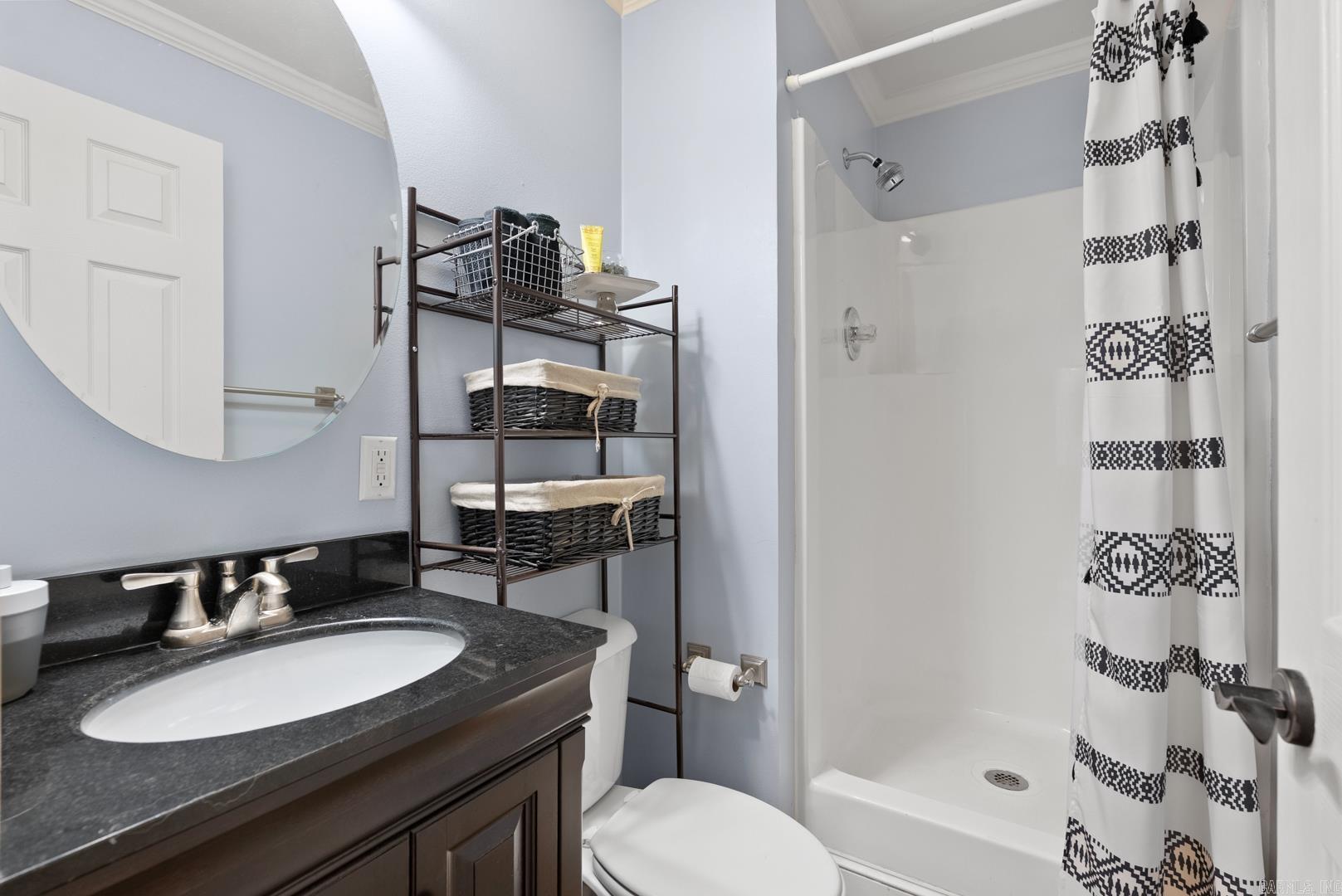 LEAWOOD MANOR - Residential