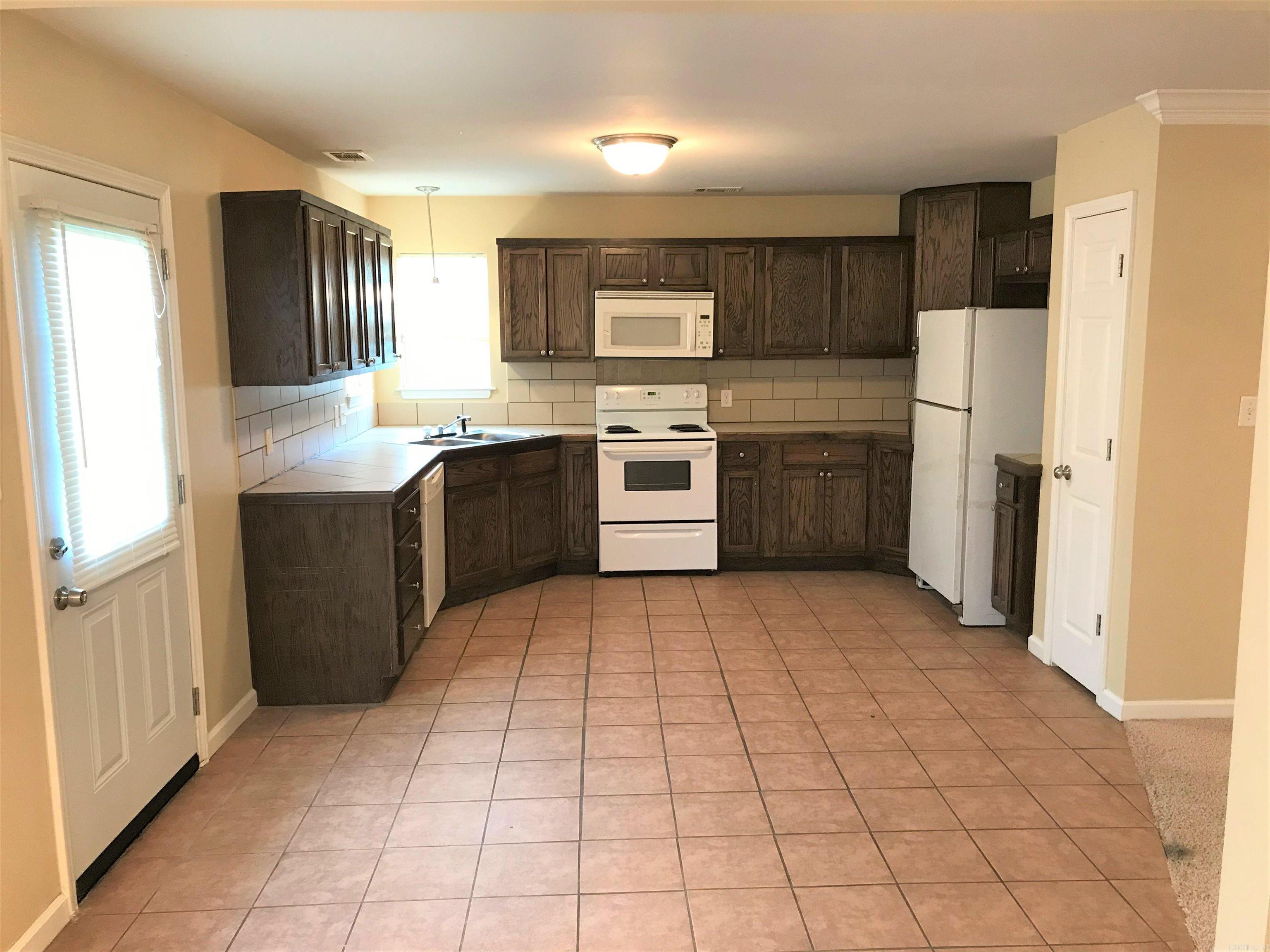 Pleasant Forest - Residential Lease