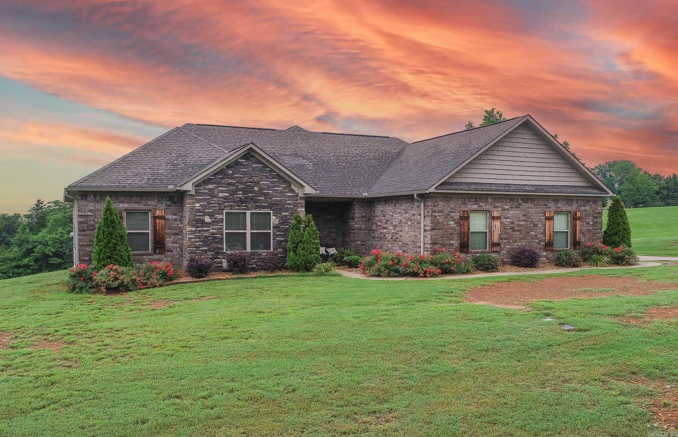 GREYSTONE - Residential