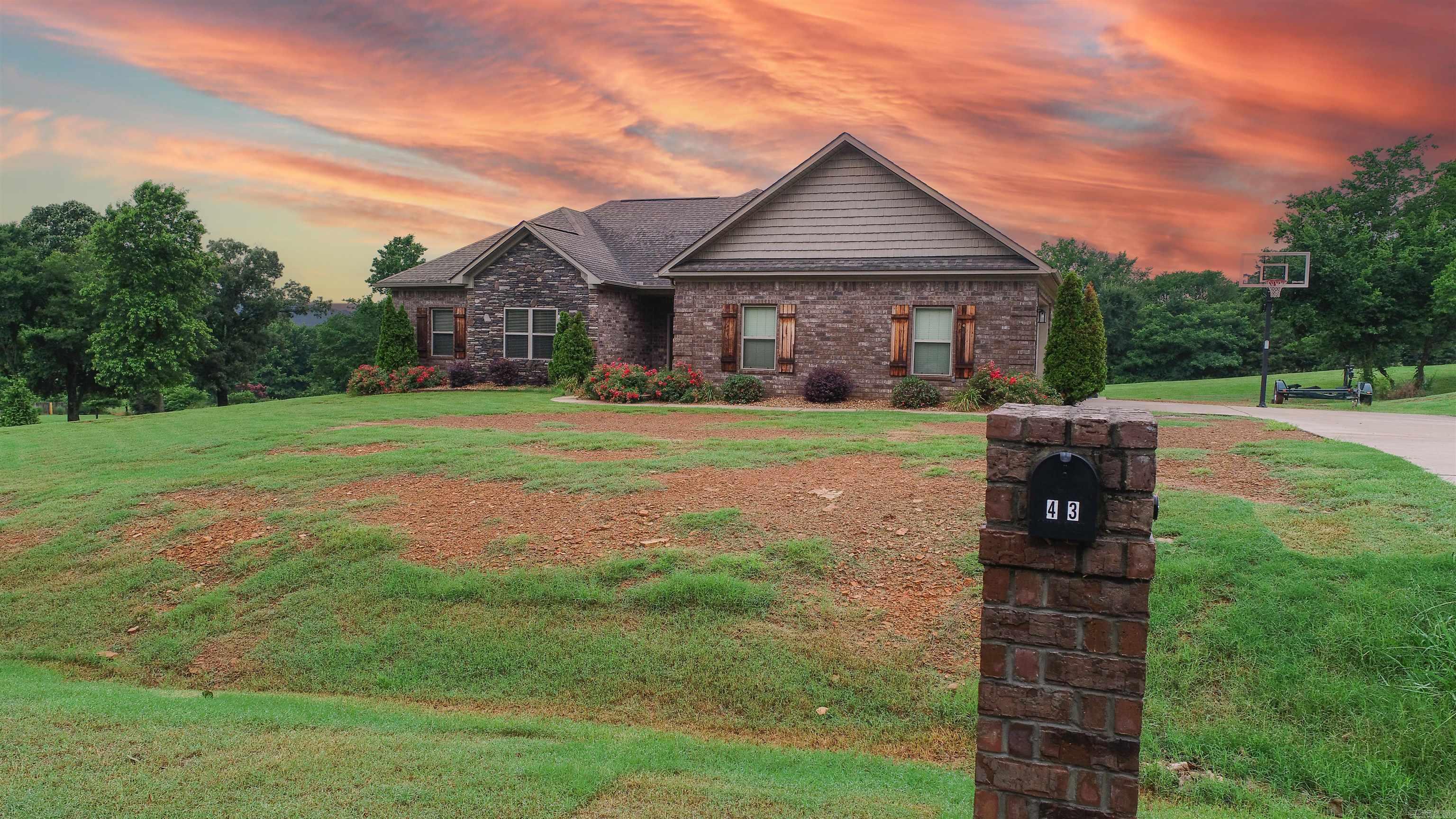 GREYSTONE - Residential