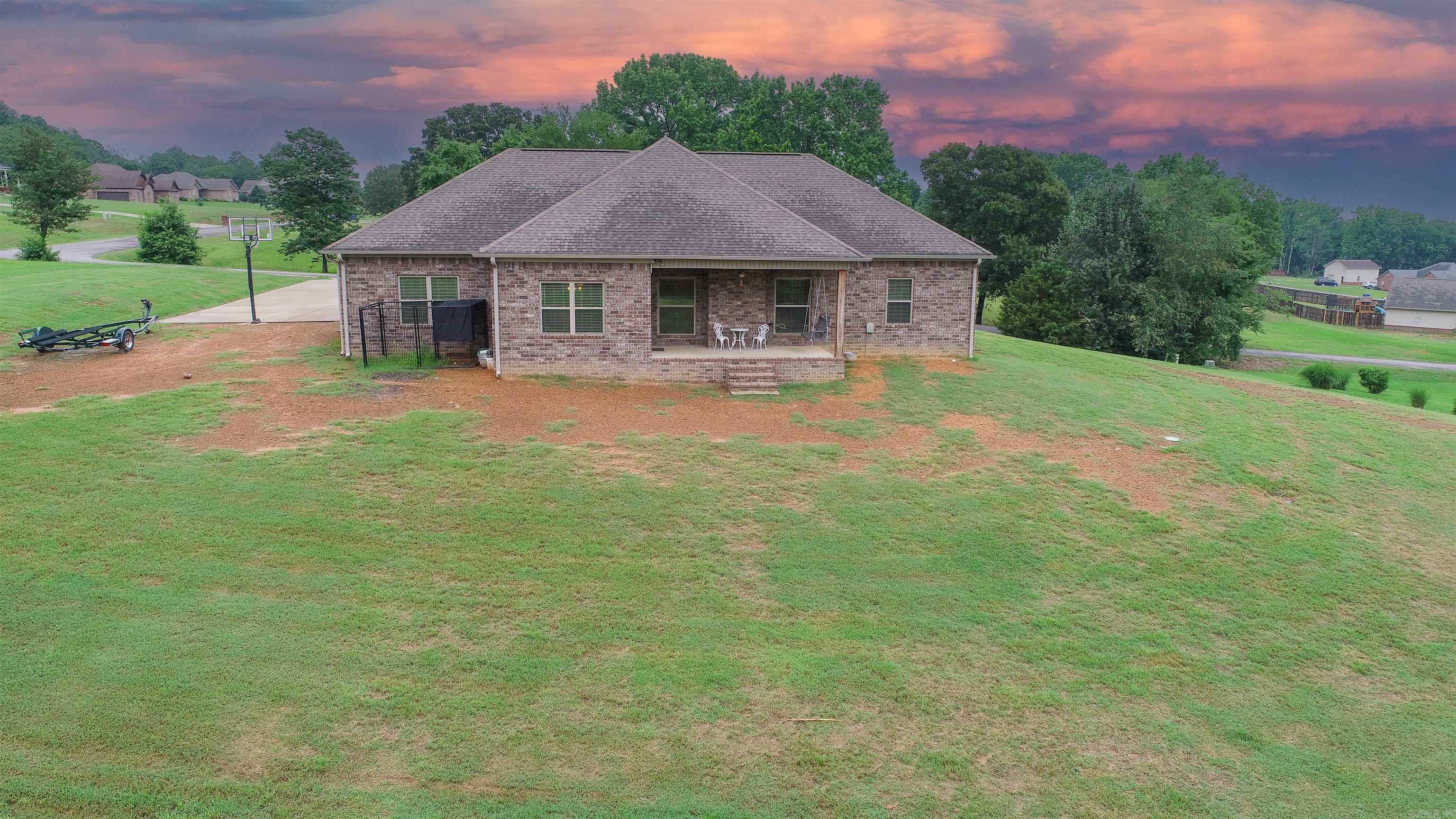 GREYSTONE - Residential