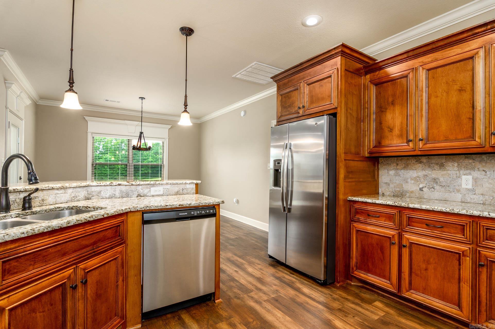 GREYSTONE - Residential