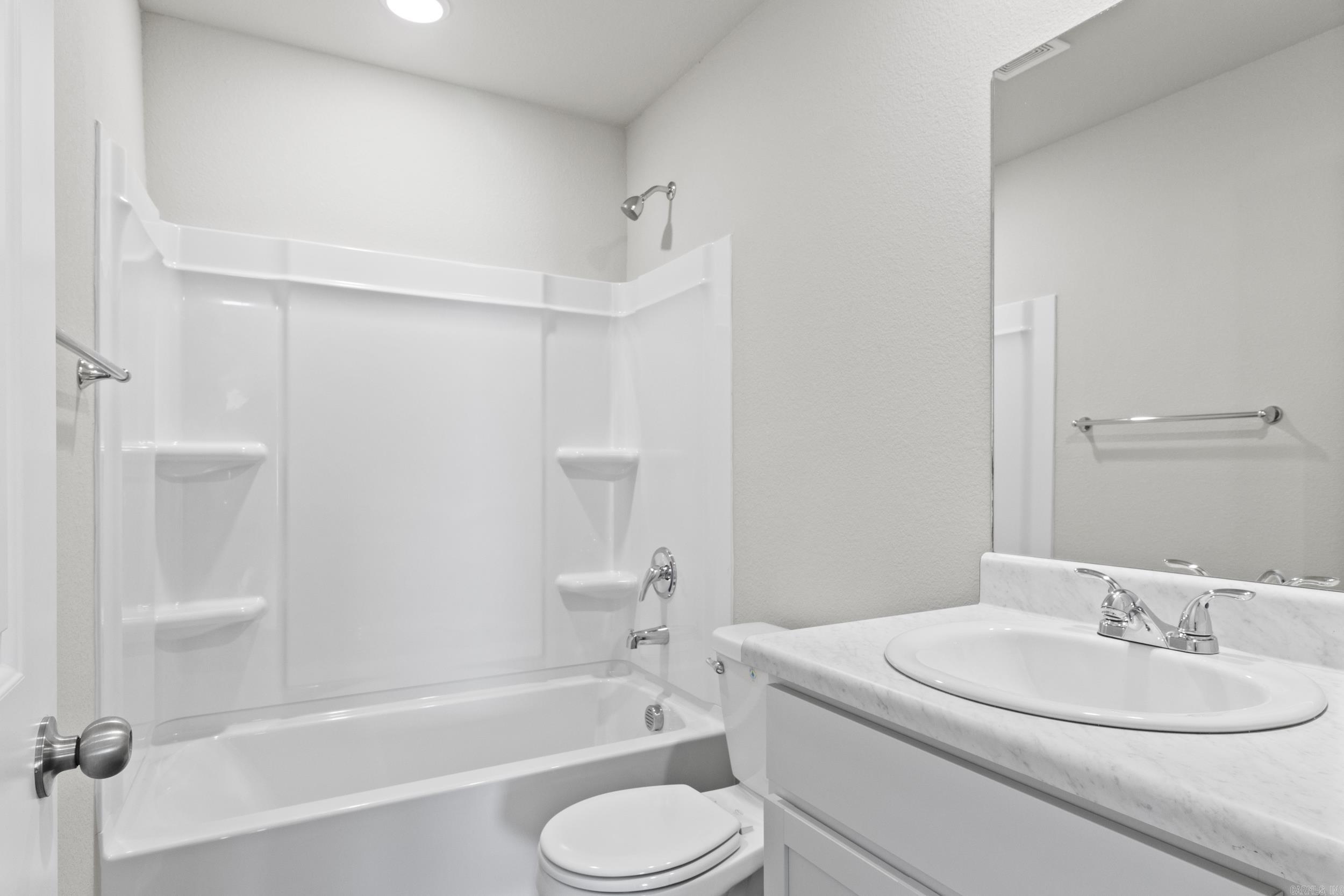 COUNTRY CLUB OF ARK THE - Residential