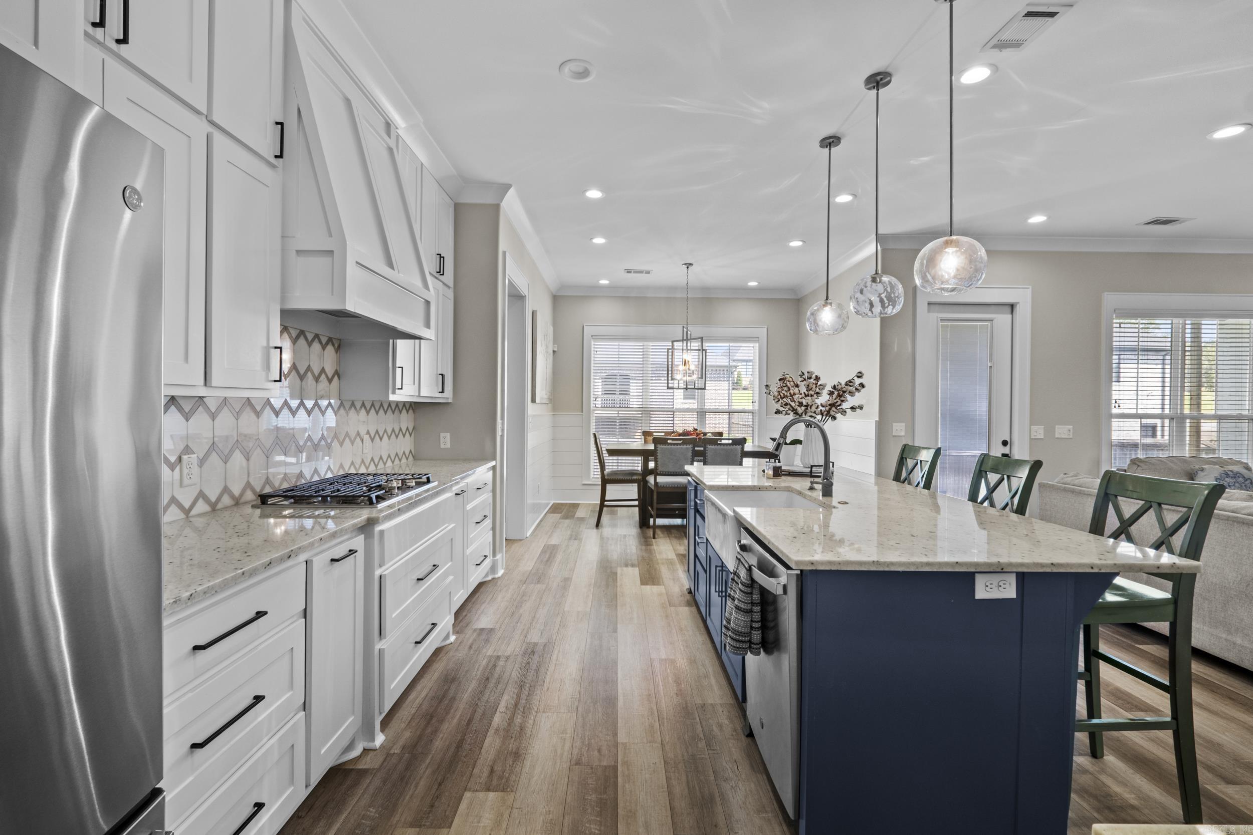 Creekview - Residential