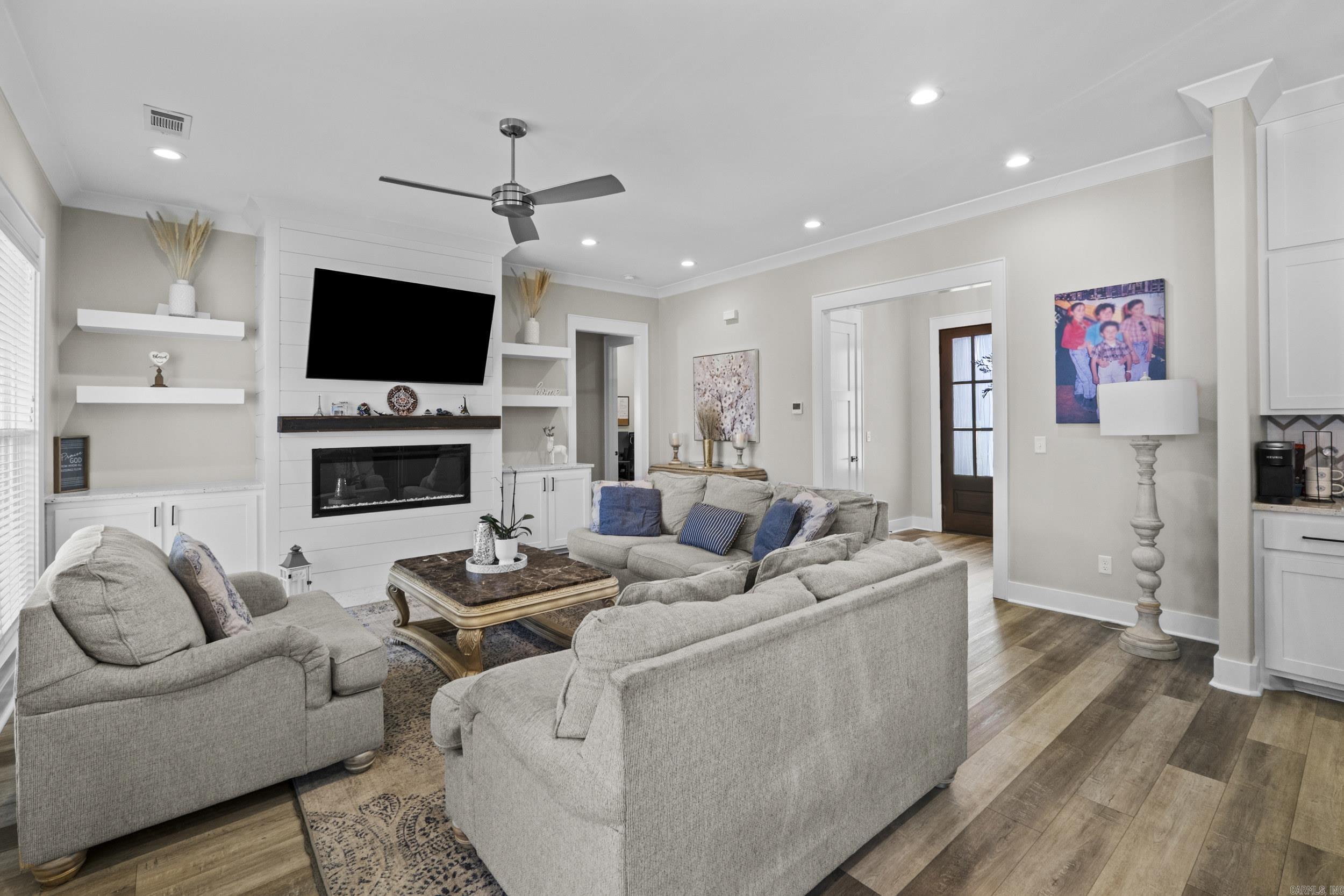 Creekview - Residential