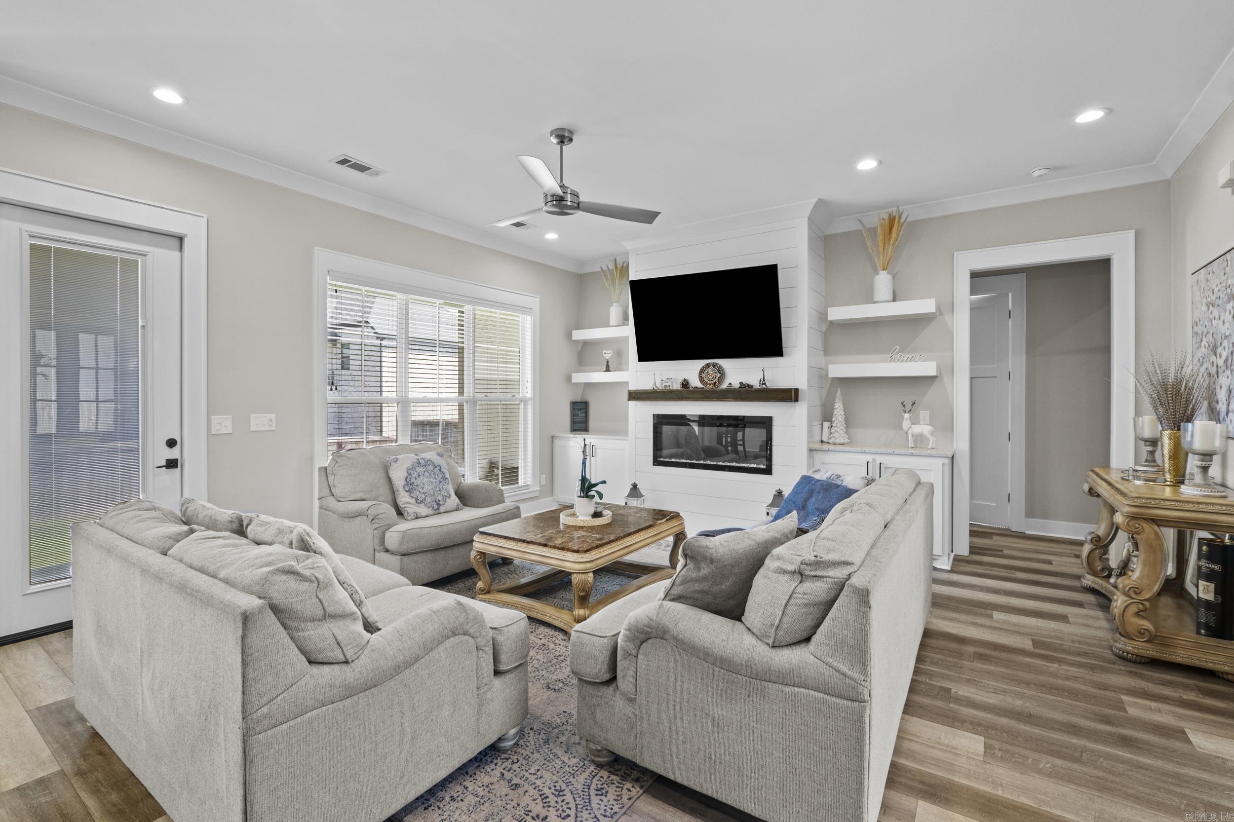 Creekview - Residential
