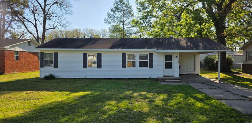 Move-in ready updates meet affordable living in this refreshed 3-bed, 2-bath home. With new plumbing, new windows, fresh interior paint, and select new flooring, the major work is already done. The efficient mini-split system keeps the home comfortable year-round.