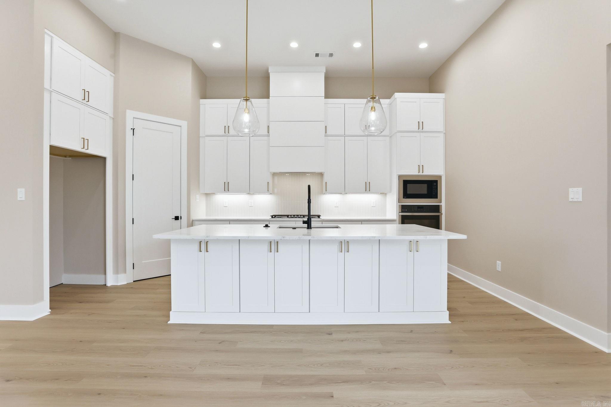 MOUNTAIN BROOK SUBDIVISION - Residential