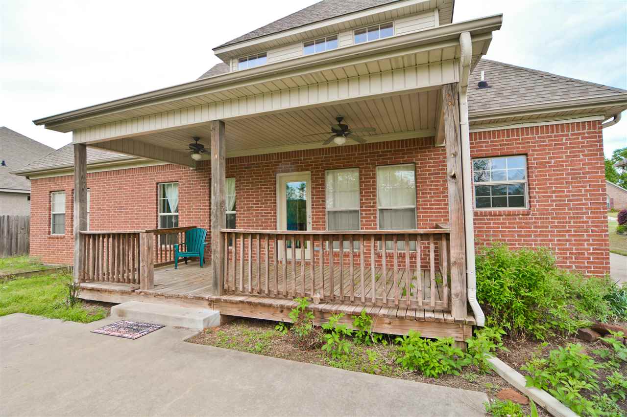 AUSTIN LAKES ON THE BAY ADDN - Residential