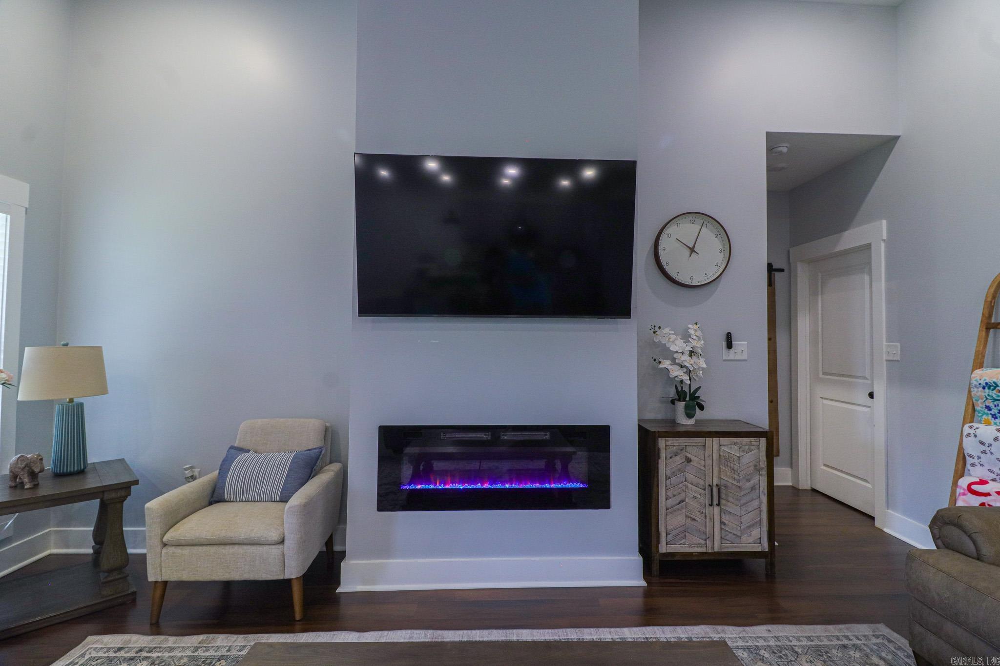 PROSPECT VILLAGE - Residential