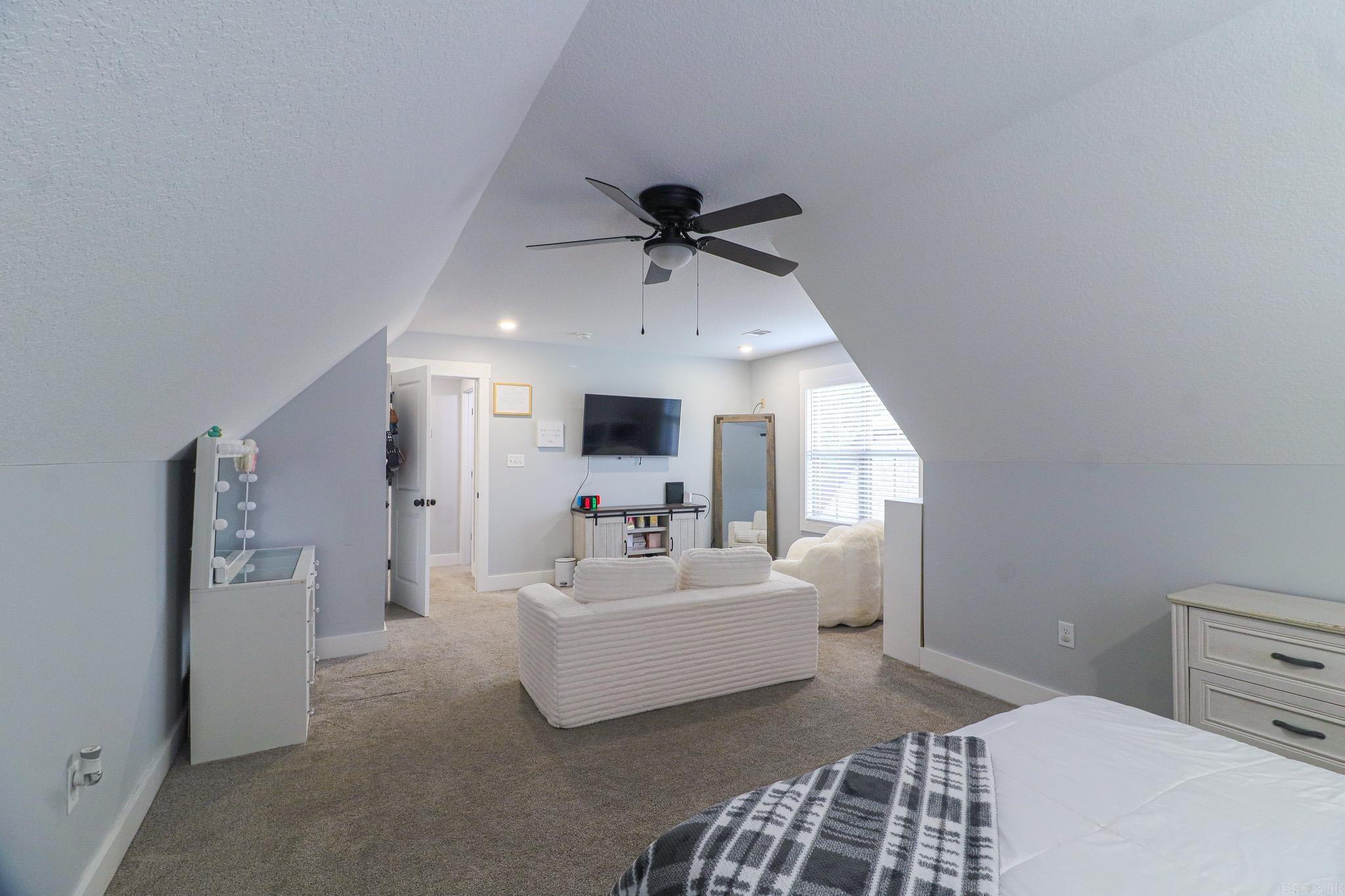 PROSPECT VILLAGE - Residential