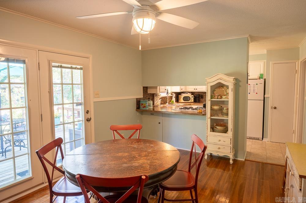 BROOK HOLLOW ADDN - Residential