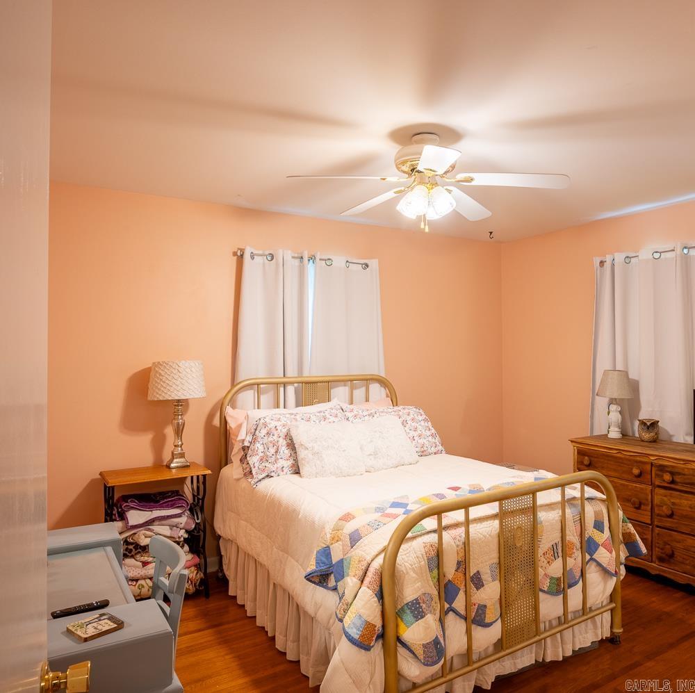 BROOK HOLLOW ADDN - Residential