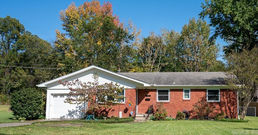 BROOK HOLLOW ADDN - Residential