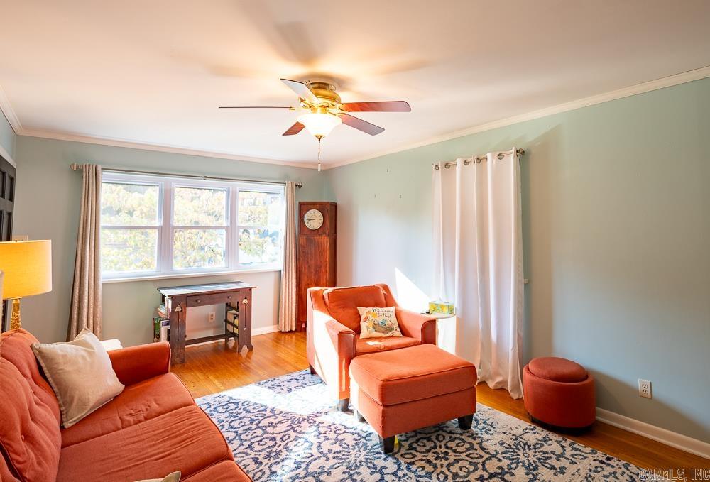 BROOK HOLLOW ADDN - Residential