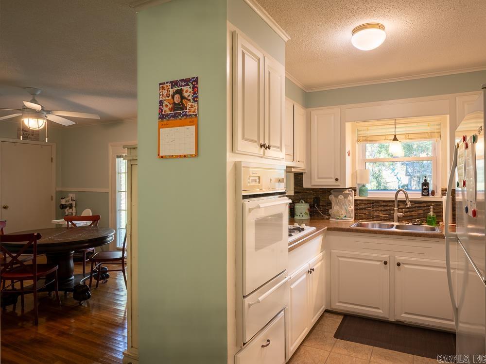 BROOK HOLLOW ADDN - Residential