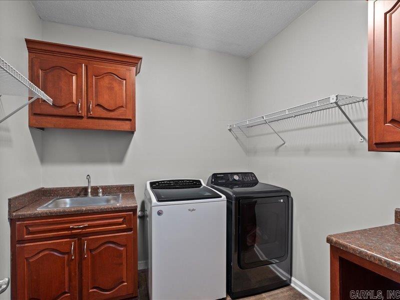 DELTA ACRES - Residential