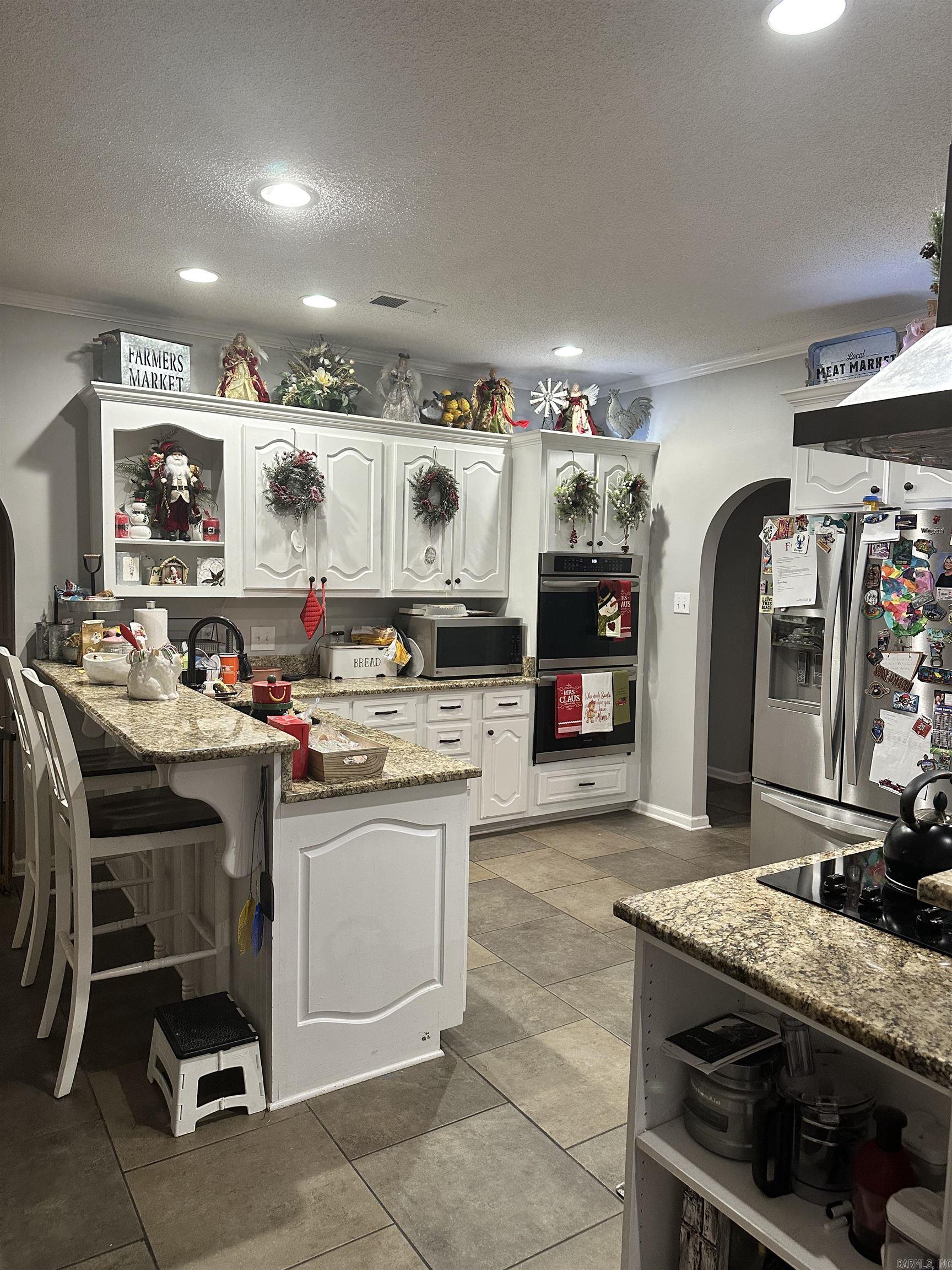 DELTA ACRES - Residential