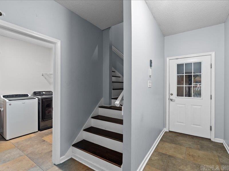 DELTA ACRES - Residential