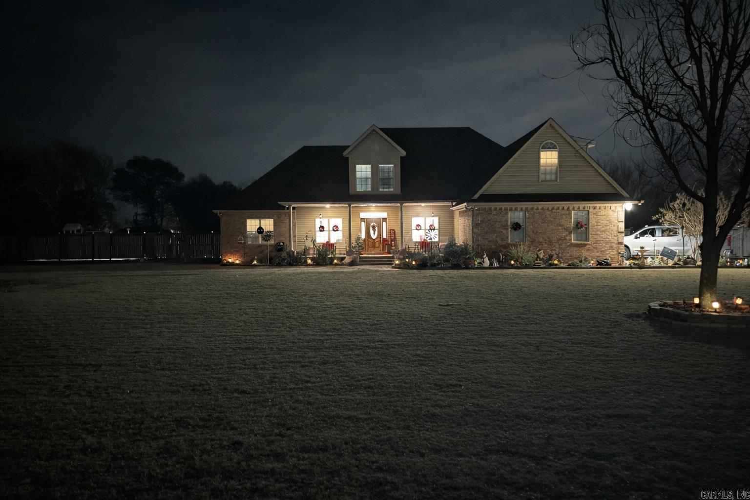 DELTA ACRES - Residential