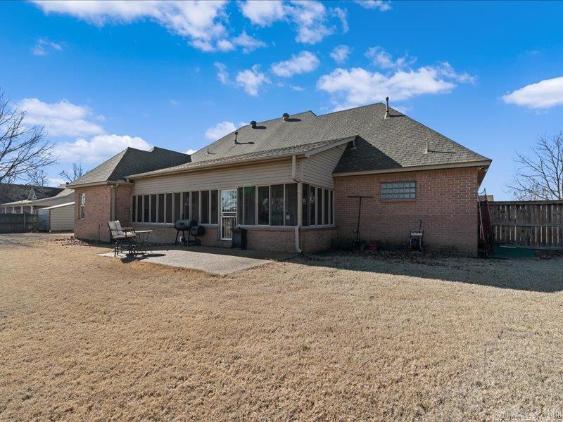 DELTA ACRES - Residential