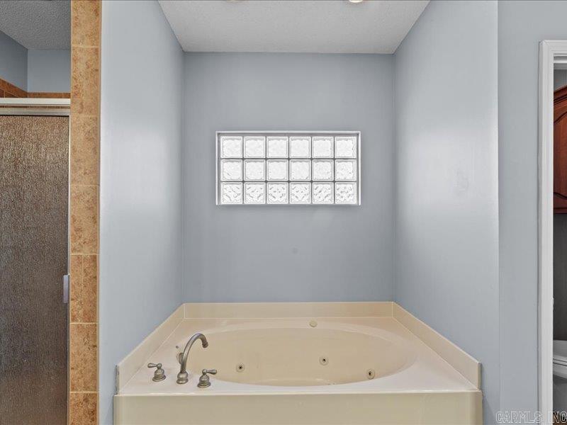 DELTA ACRES - Residential