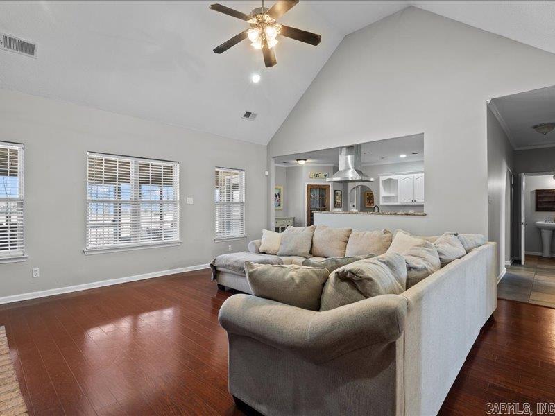 DELTA ACRES - Residential